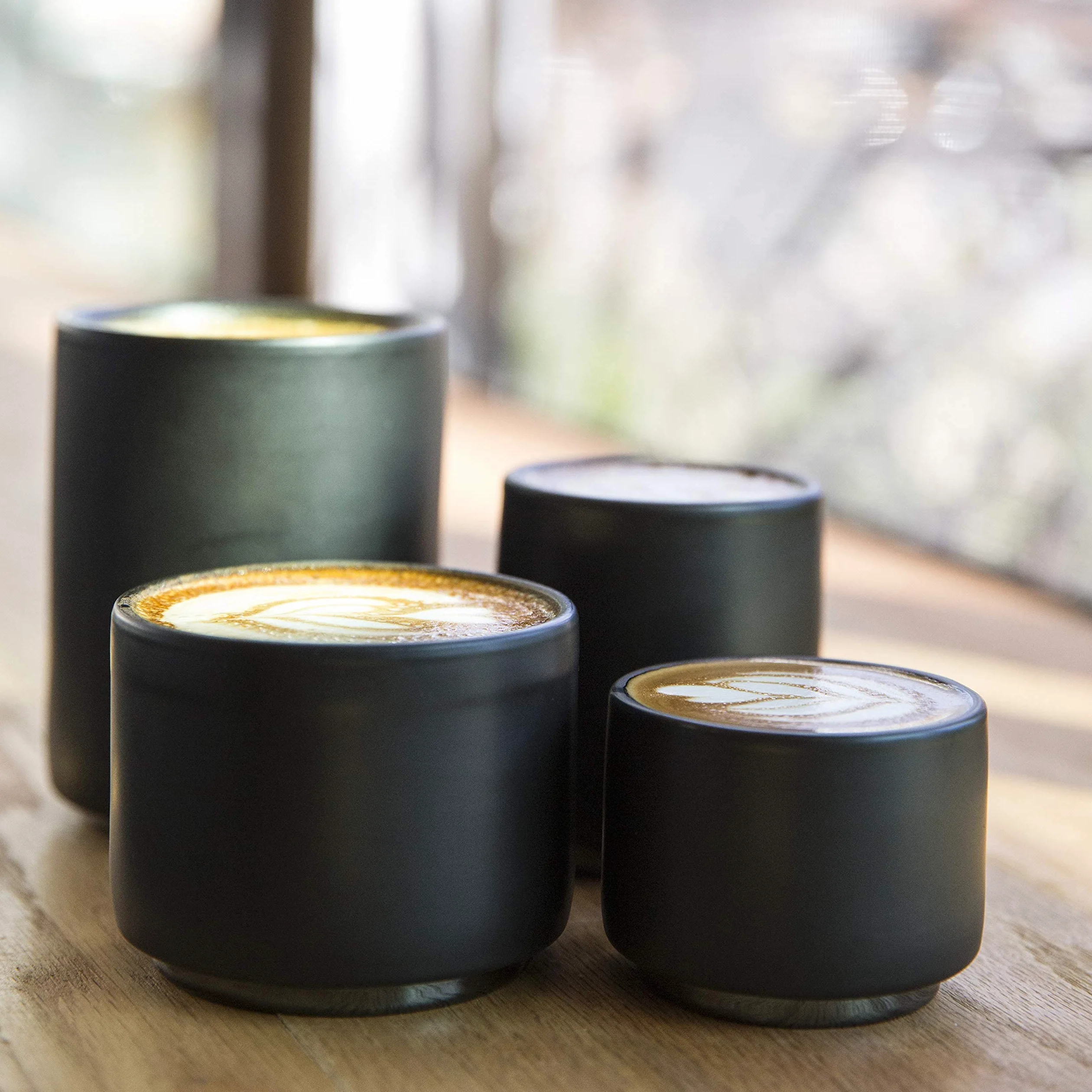 Fellow Monty | Tazas de espresso para arte latte | Demitazas de cerámica, pequeñas, de doble pared | Negro mate con base de grafito | Tazas de 90 ml (juego de 2)