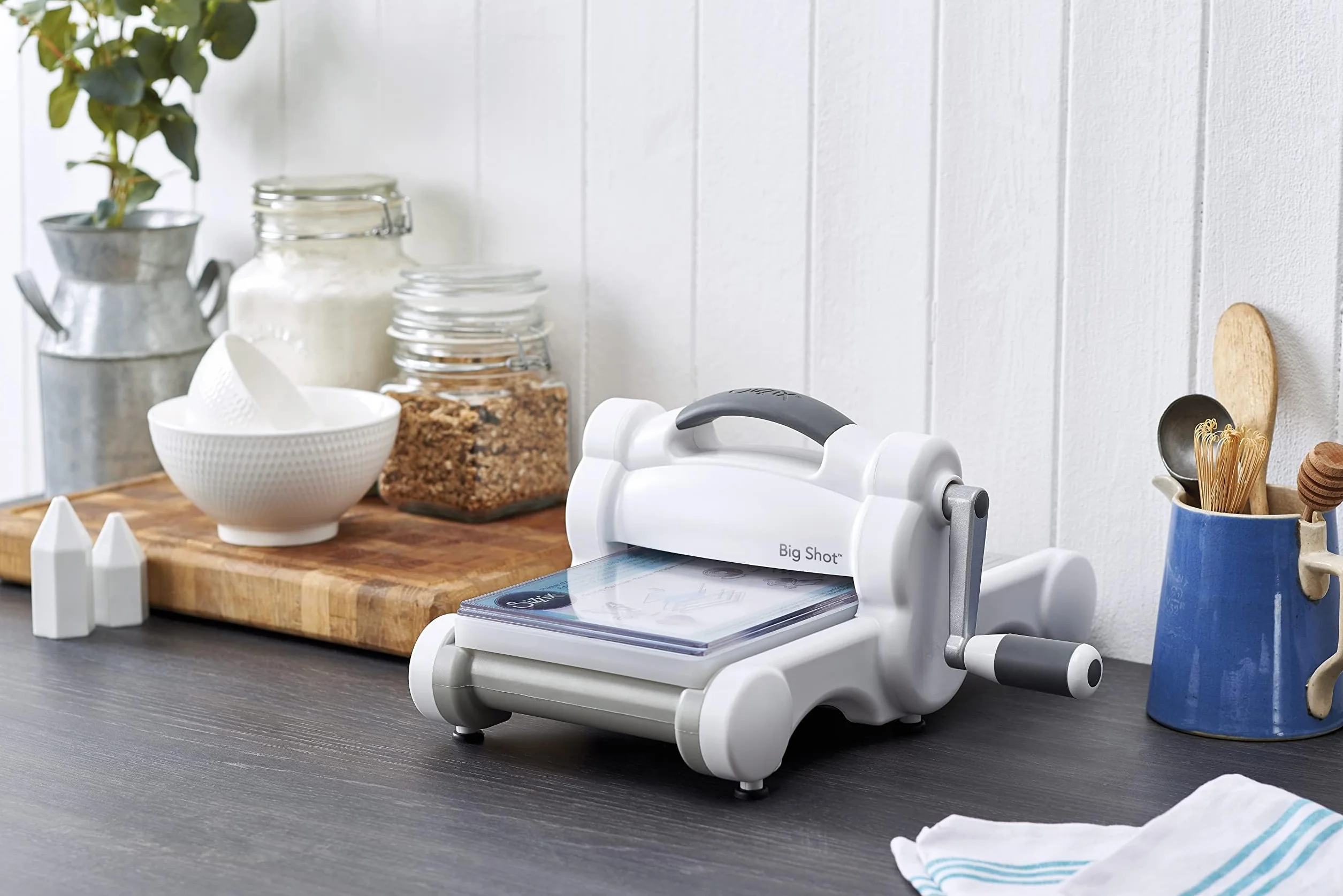 Sizzix 660200-Máquina de Troquelado Manual para Manualidades, álbumes de Recortes y Tarjetas, Apertura de 15,24 cm, Papel, Blanco, Única