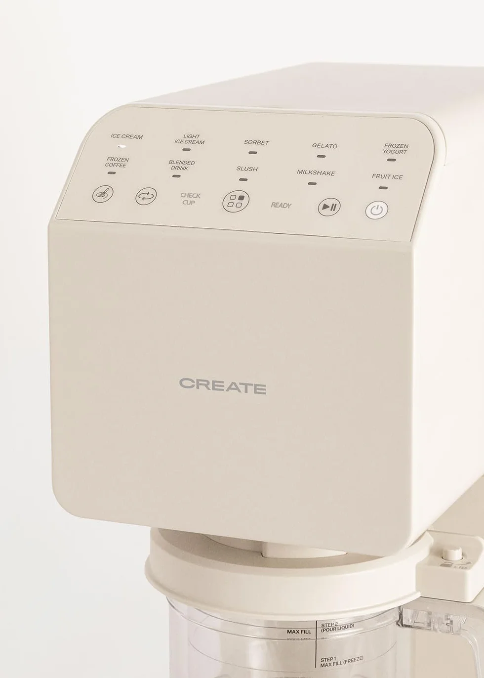 CREATE/ICE CREAM MAKER STUDIO/Heladera multifunción 600 ml 3 tarrinas blanco roto/Tapa cierre magnético, 11 programas, cuchillas extraíbles, 3 contenedores, 800W