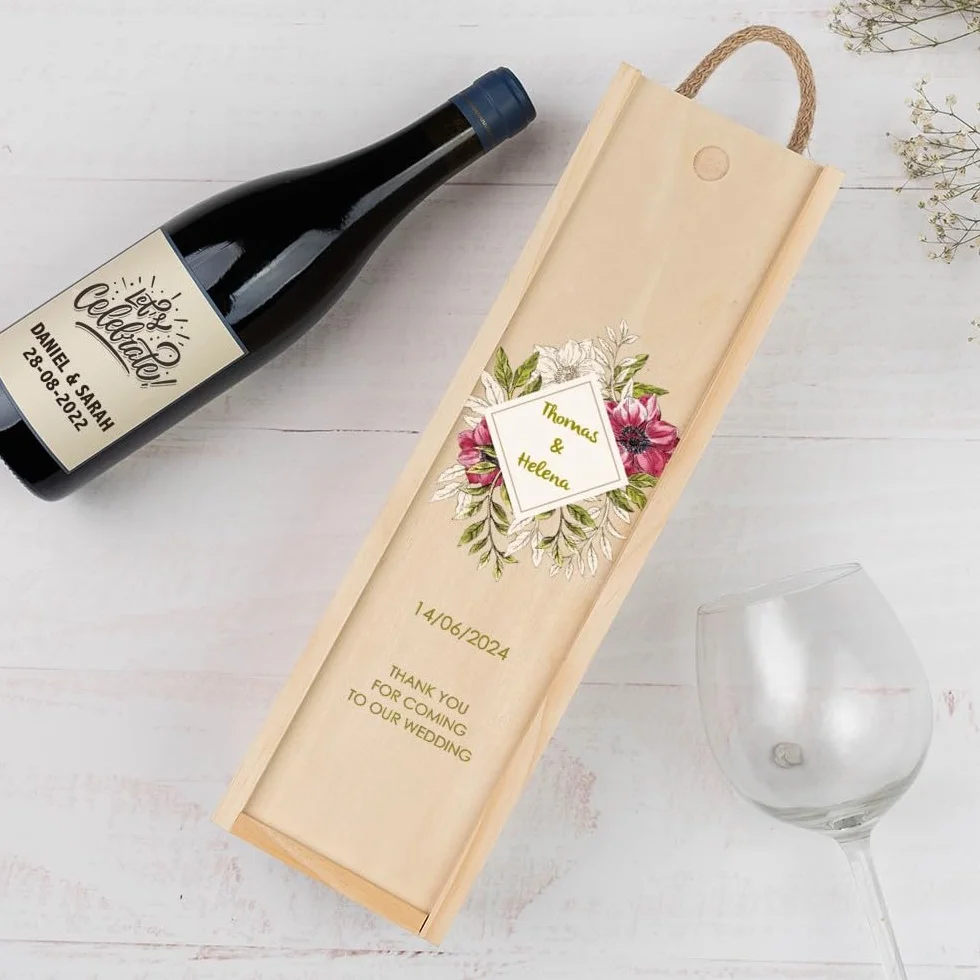 Wanapix | Caja de Vino Personalizada con Nombre y Fecha | Caja de Madera con Tapa Corrediza y Asa | Capacidad 1 Botella | Detalle Boda | 11 x 37,5 x 10,5 cm