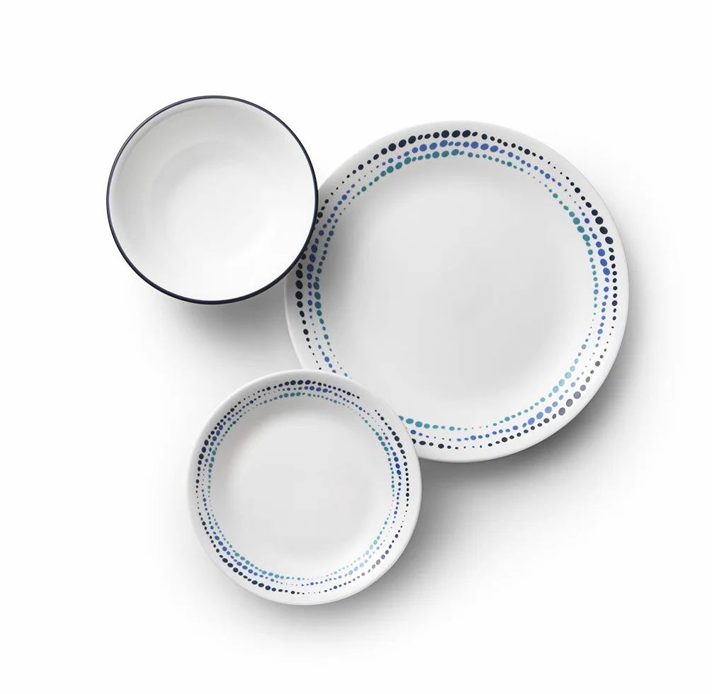 Corelle Juego de vajilla de 18 piezas, azul océano, servicio azul y blanco para 6, vajilla resistente a las astillas, incluye platos llanos de 26 cm, platos de ensalada de 17 cm y cuencos de sopa y