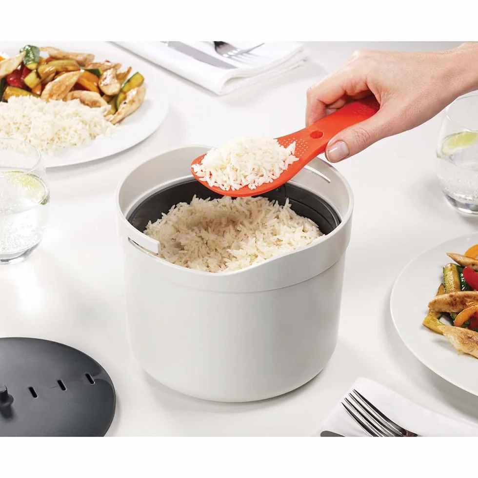 Joseph Joseph M-Cuisine Vaporera para Cocinar Arroz y Granos en Microondas, Apta para Lavavajillas - Piedra/Naranja, 2 Litros