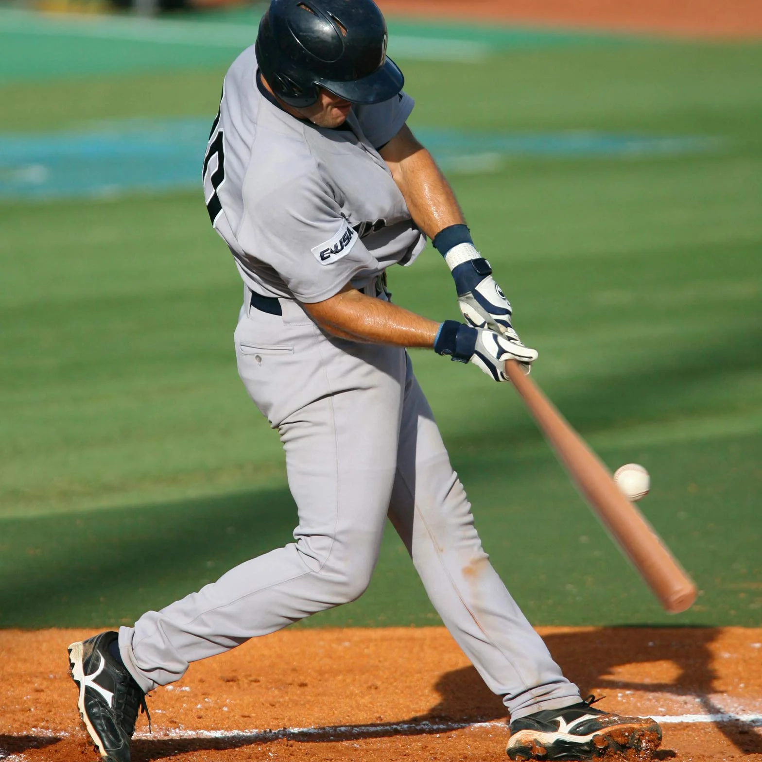 Bate de Béisbol de Madera 71-86 CM - Barra Maciza, Agarre Antideslizante para Entrenamiento y Juego al Aire Libre