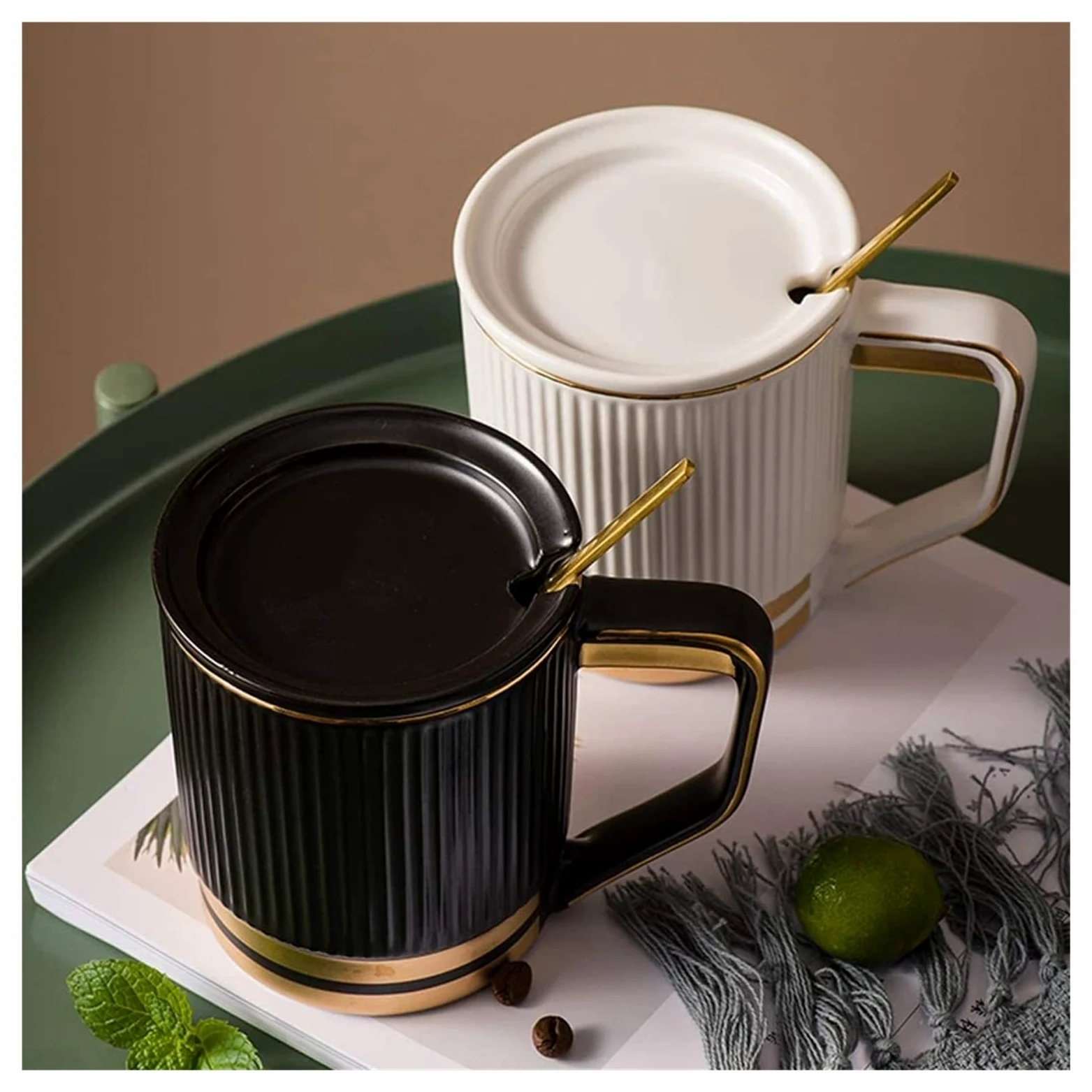 Taza de café de cerámica, taza de té para oficina y hogar, taza de café de cerámica con tapa y cucharadita dorada, decoración de borde dorado, taza de desayuno de gran capacidad, taza de té Wate