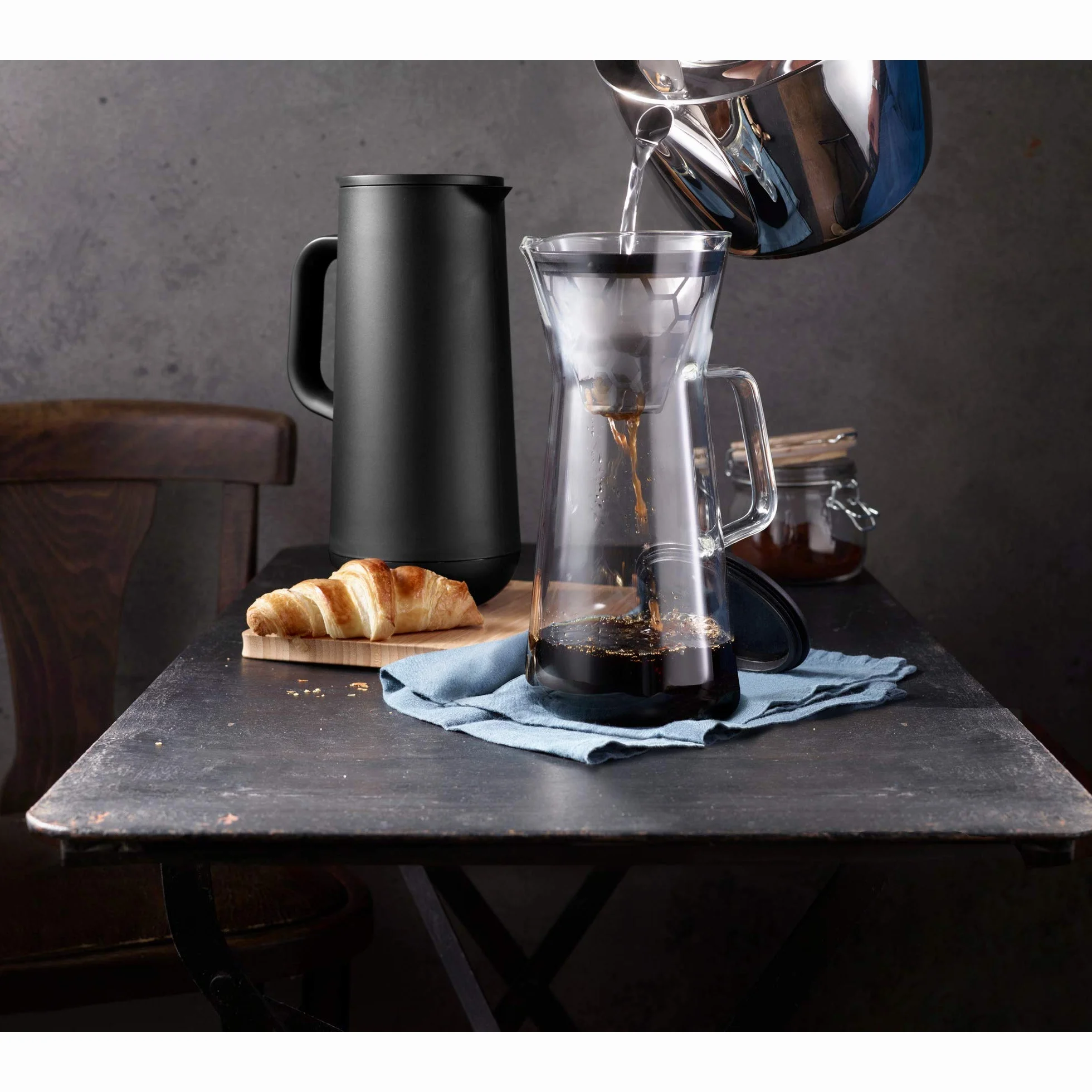 WMF Impulse - Jarra Térmica, 1L; Termo con mantimienot de Calor y frío Color Negro