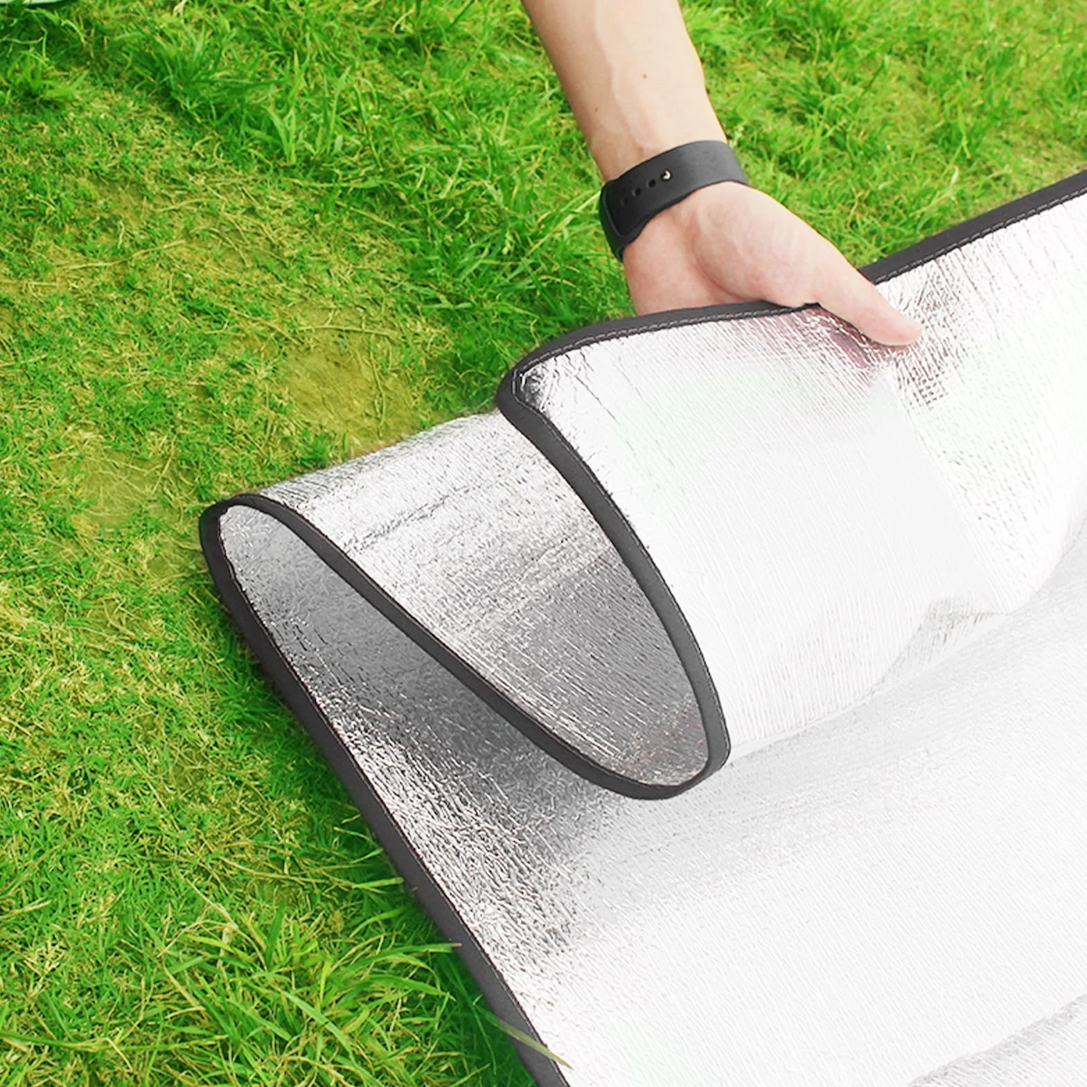 Esterilla Aislante de Aluminio Térmica para Camping 200x200 cm Impermeable Ultraligera Plegable