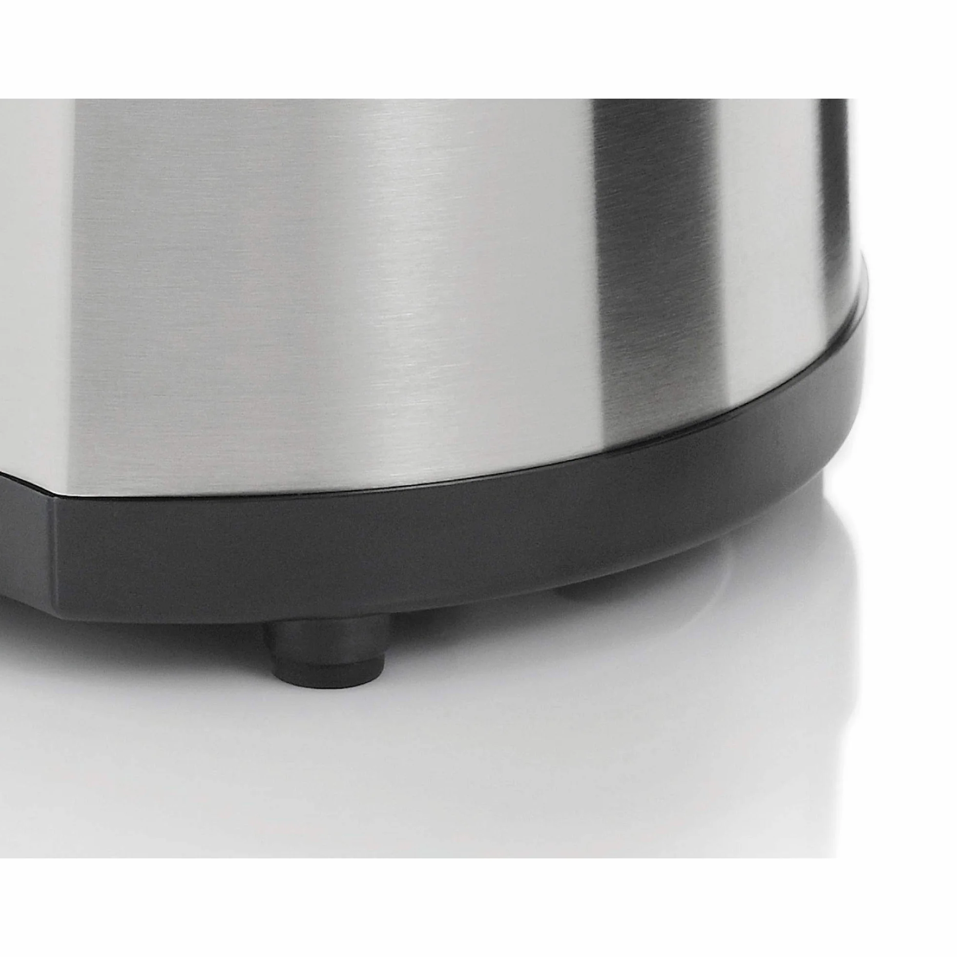 WMF Stelio - Exprimidor, 85 W, 2 conos intercambiables y colador extraíble de cromargan y cierre antigoteo, apto para limón, naranja y pomelo, acero inoxidable, cromargan