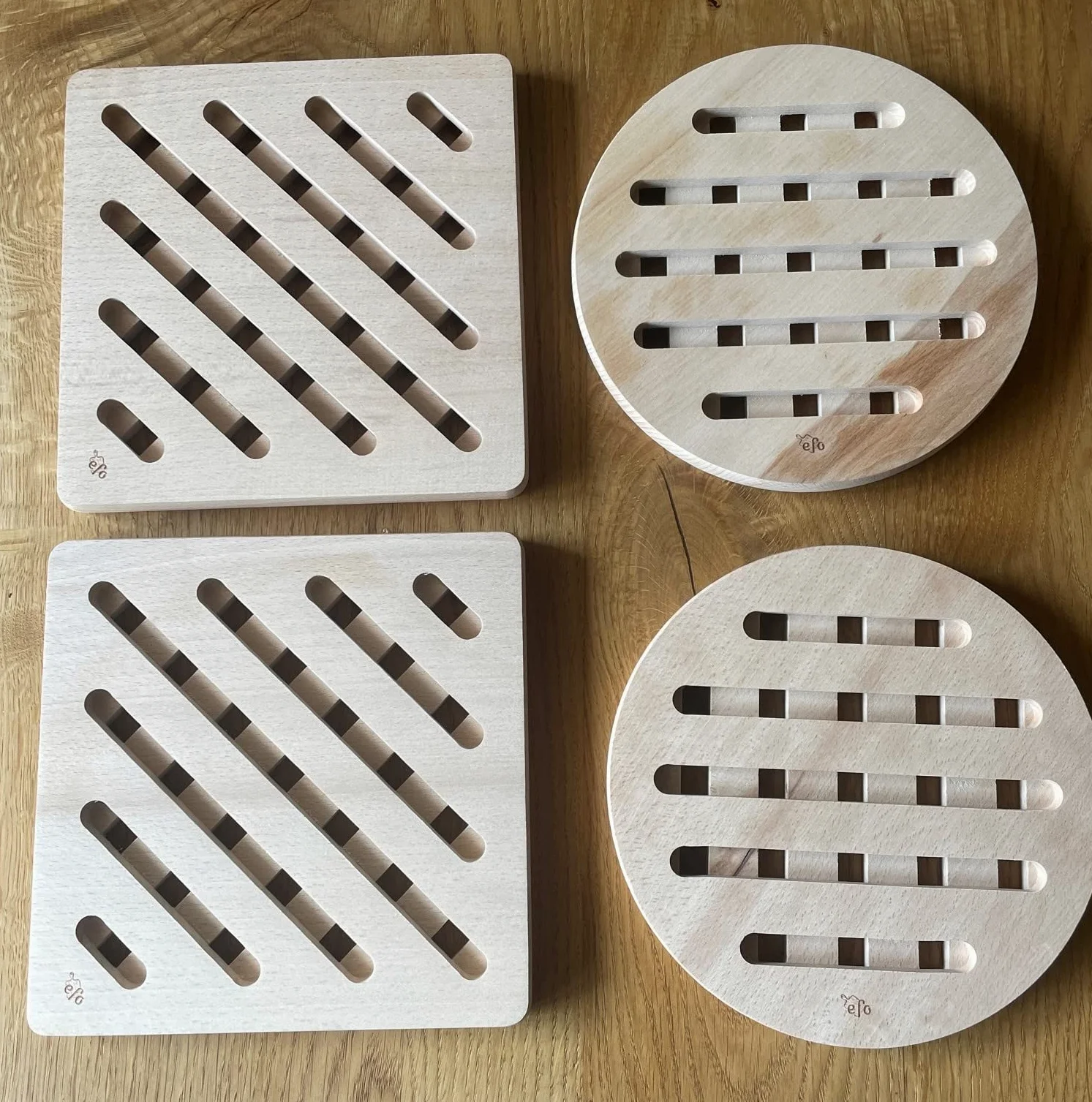 efo Juego de 4 Almohadillas de Madera Resistentes al Calor (Cuadrados y Redondos de 20x20cm) salvamanteles de Madera Antideslizantes para sartenes o ollas de Cocina