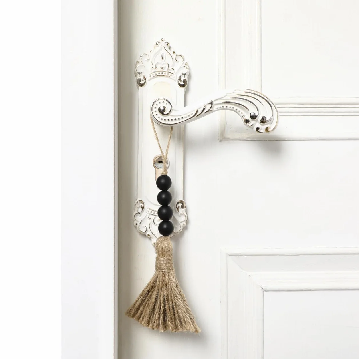 HOMSFOU Adorno Colgante De Cuentas De Madera con Borlas para Decoración De Manillas De Puertas Estilo Rústico para Hogar Oficina Tienda 8.26X1.18X0.39In Paquete De 6
