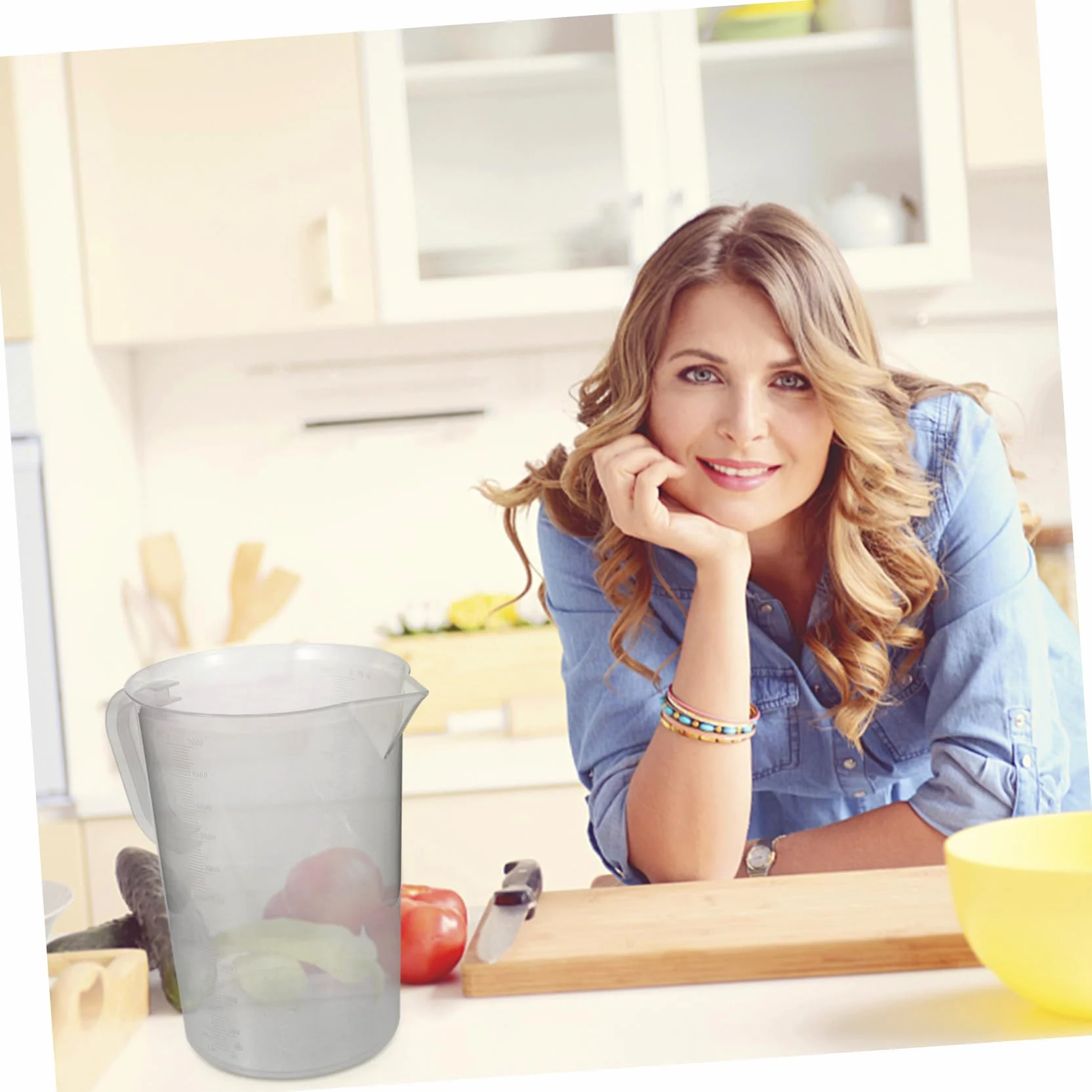 Vaso Medidor de Plástico de Resistente y Doble Cara para Cocina y Uso Doméstico Práctico y Fácil de Limpiar