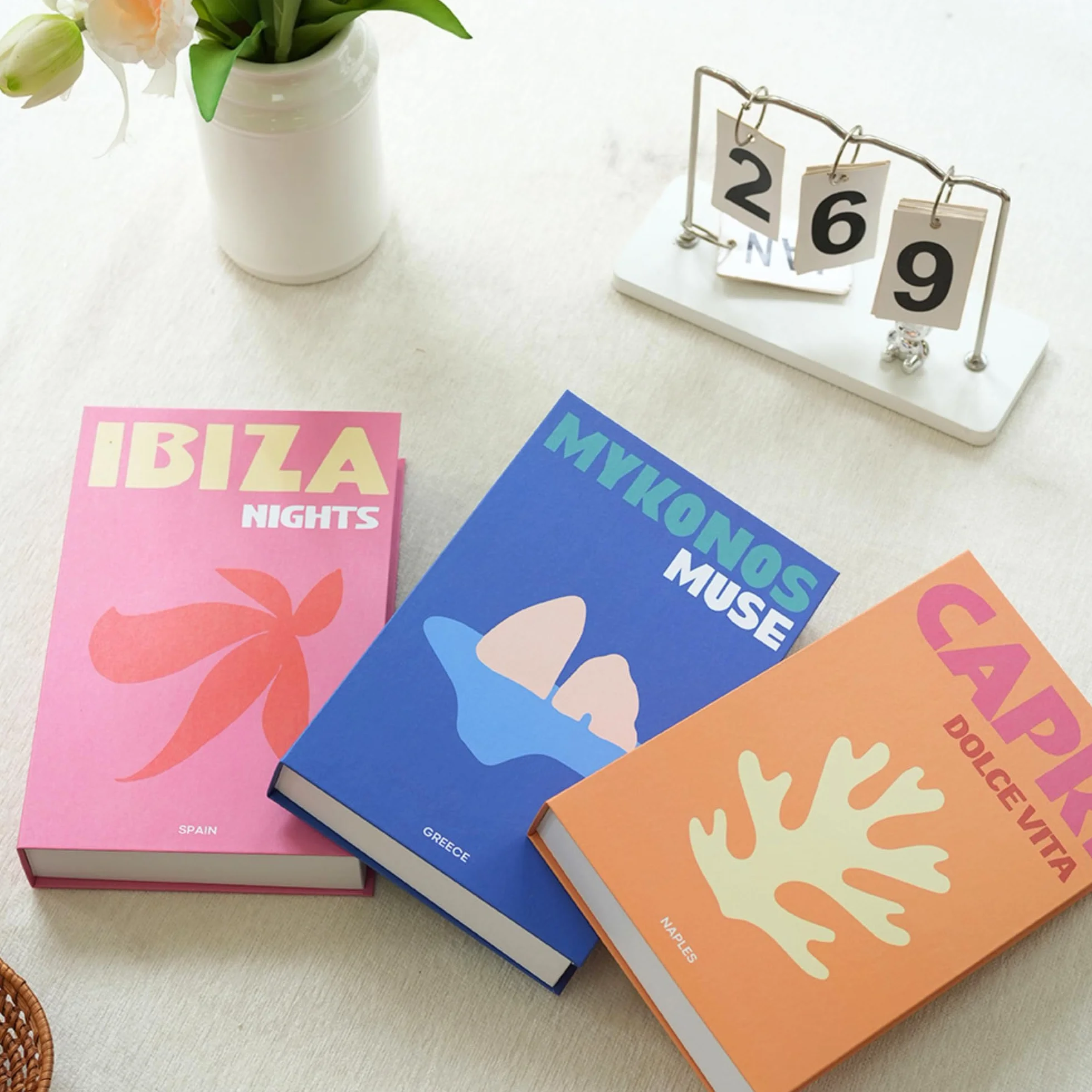 SUQ 12PCS Libros Falsos Plegables, Libros Falsos Decorativos Apiladas, Books Decorativos Modernos de Tapa Dura para la Pantalla de la Mesa de Café de la Estantería, Ambiente Sofisticado (Nación)