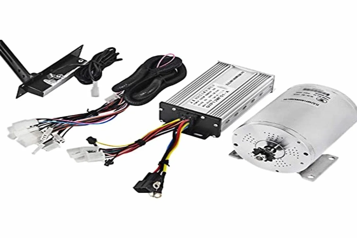 Mophorn Motor Eléctrico de Corriente Continua 1800W 48V Motor sin Escobillas con Controlador para Go-Kart