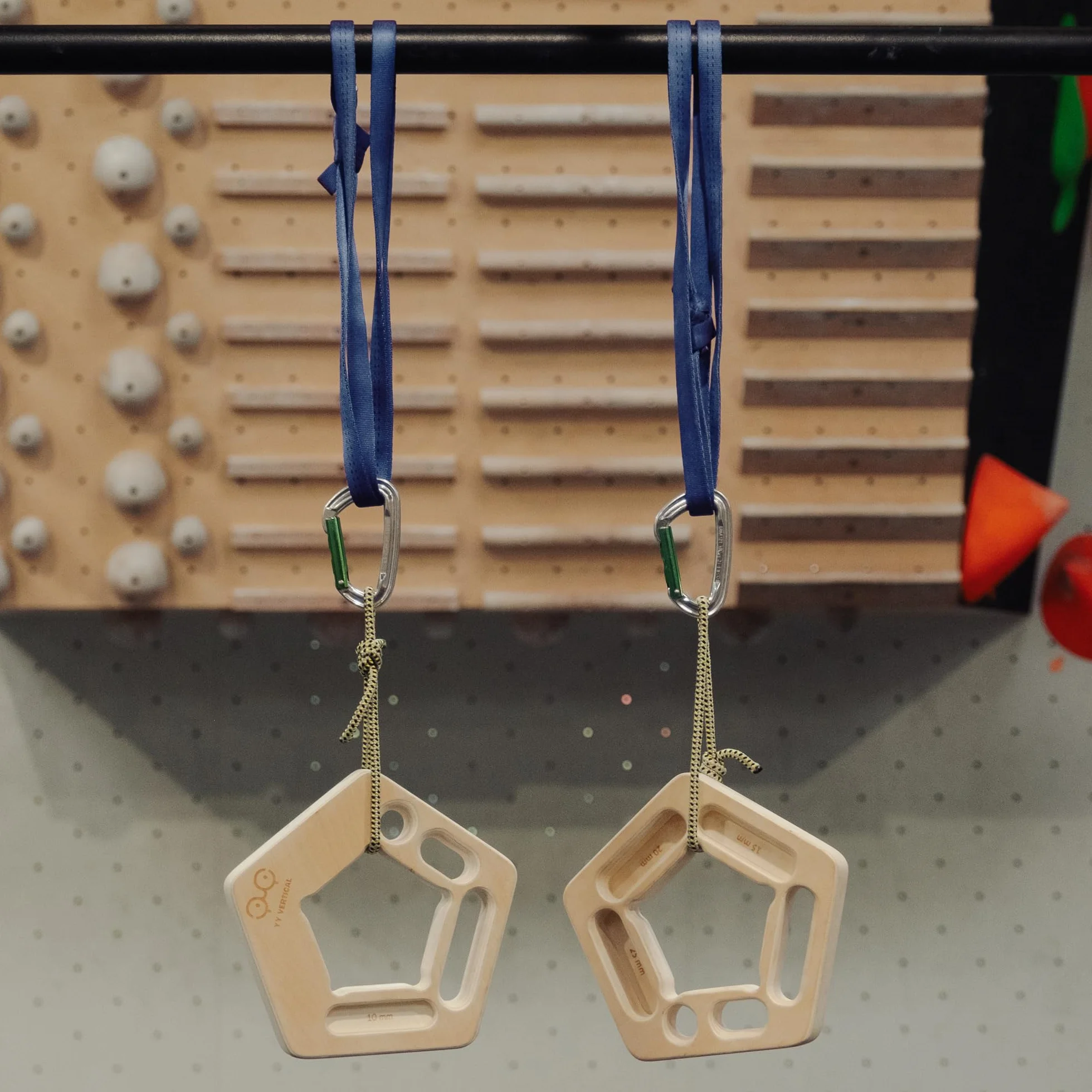 YY Vertical Penta Multipresa de Madera Hangboard Ligero Portátil para Escalada y Entrenamiento Funcional