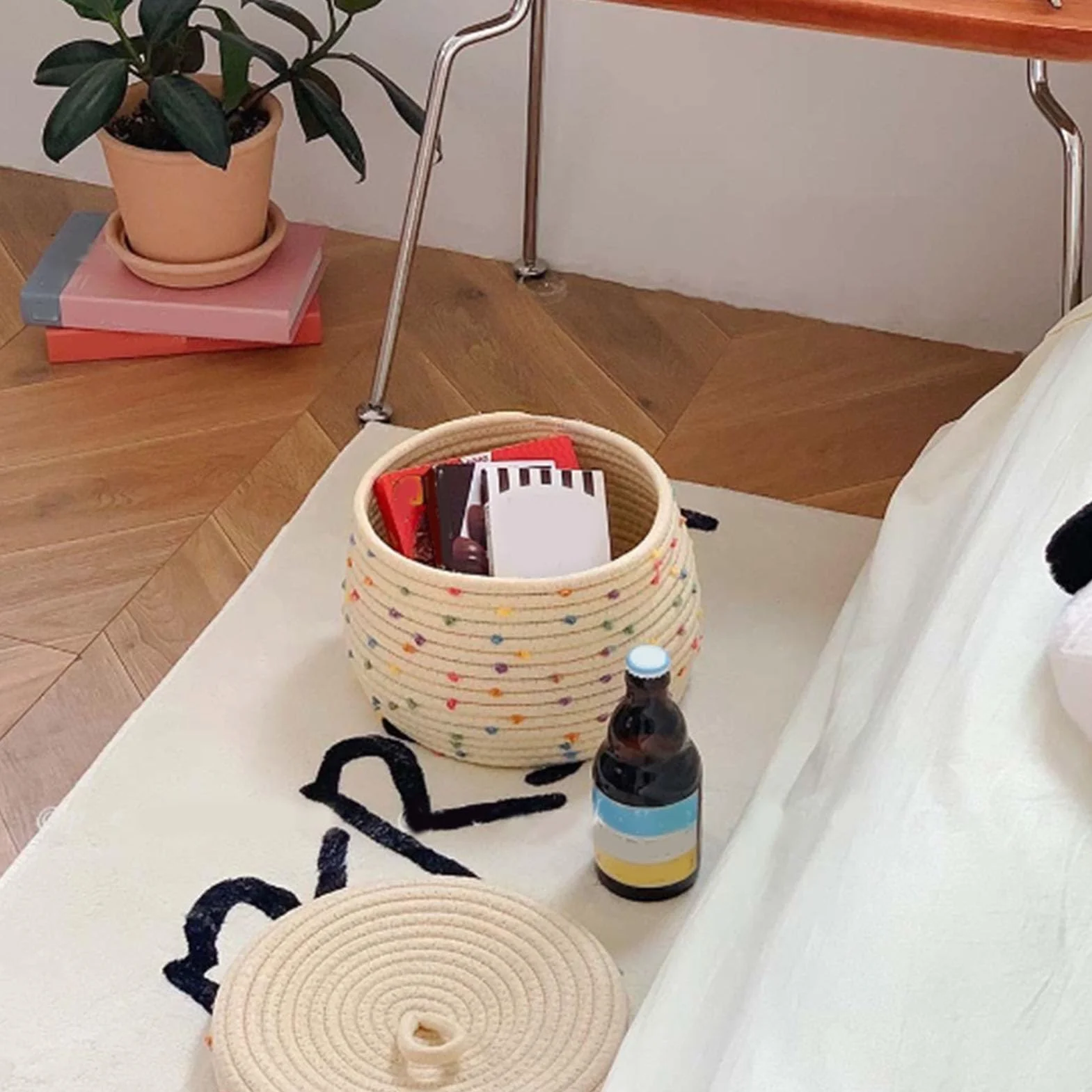 Topyond Cestas de Almacenamiento Redondas con Tapas, Pequeñas Cajas de Almacenamiento Tejidas con Cuerda de Algodón, Bonitos Contenedores Decorativos para Libros de Aperitivos de Frutas Juguetes
