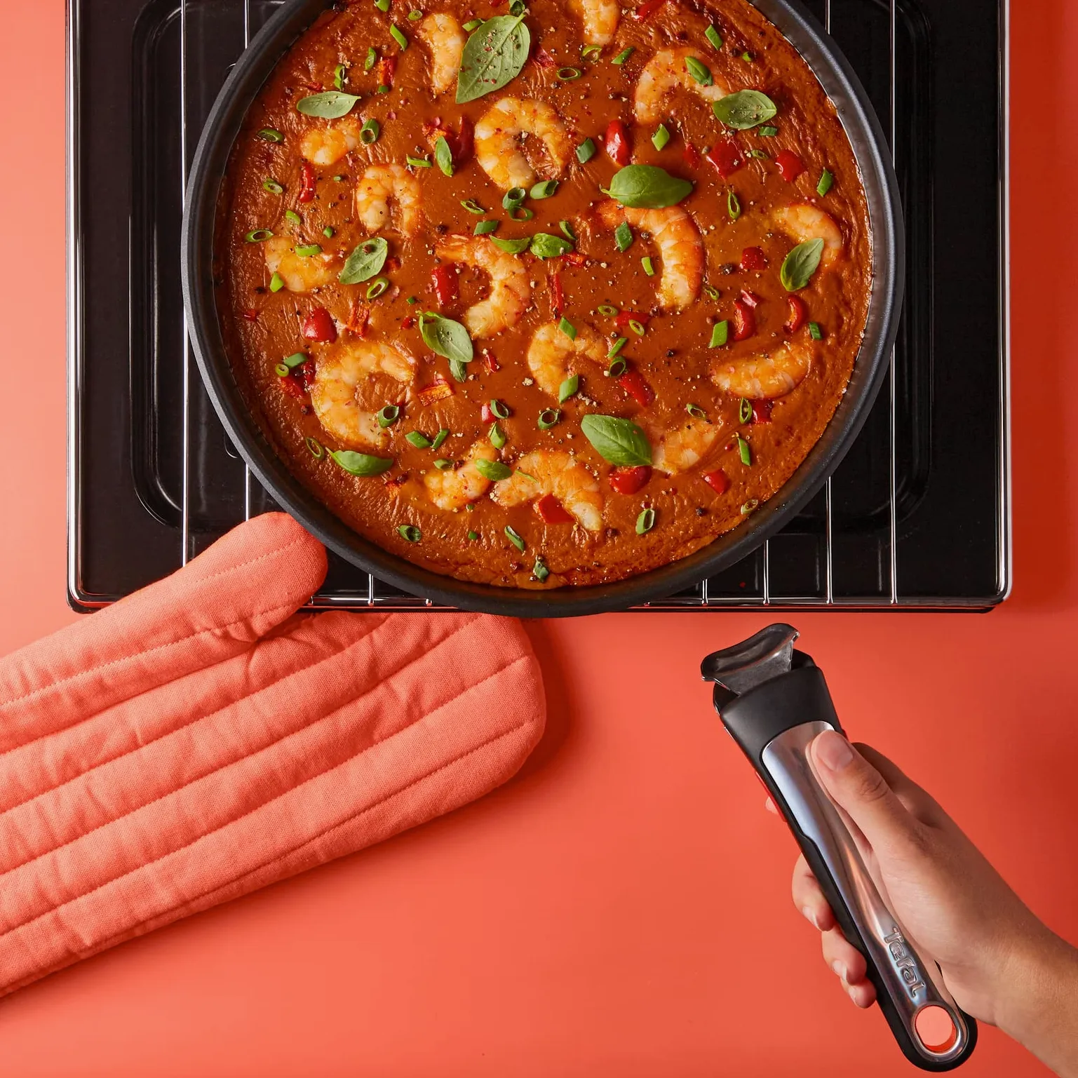 TEFAL INGENIO Preference Poele 28 cm, Induction, Inox, Empilable, Compatible lave-vaisselle, Fabriqué en France L9720602 | Batería de cocina de inducción apilable – Mango extraíble patentado – Hornear y conservar refrigerador