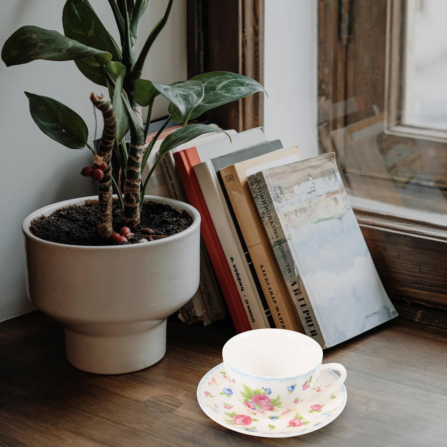 SOLUSTRE Juego de Taza de Café Bone China 150ml Platillos, Diseño Retro y Uso Conveniente Adecuado para Celebración de Inauguración de Casa