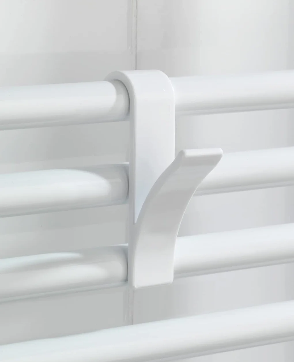 Wenko Colgador para toallero radiador Blanco 2 Unidades - Juego de 2 Unidades, plástico, 2.5 x 10.5 x 7 cm, Blanco