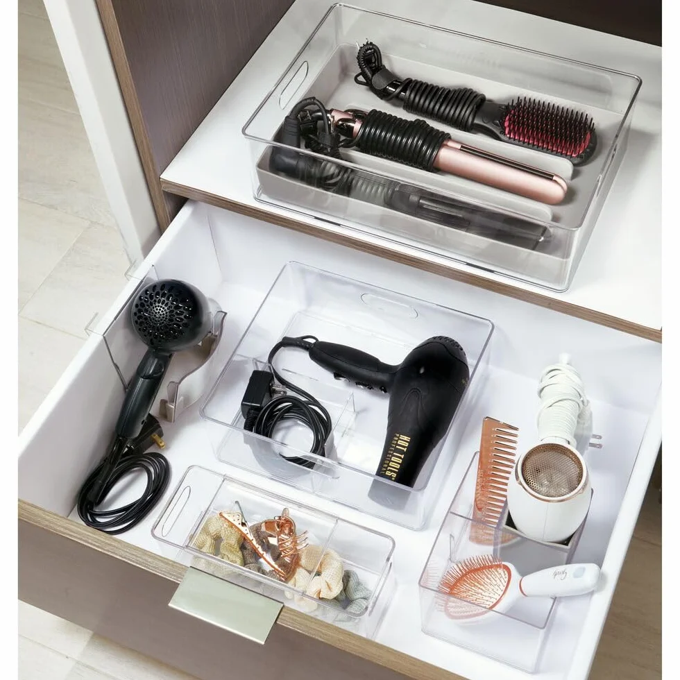 iDesign The Home Edit Series, Organizador apilable de plástico reciclado para secador de pelo con división