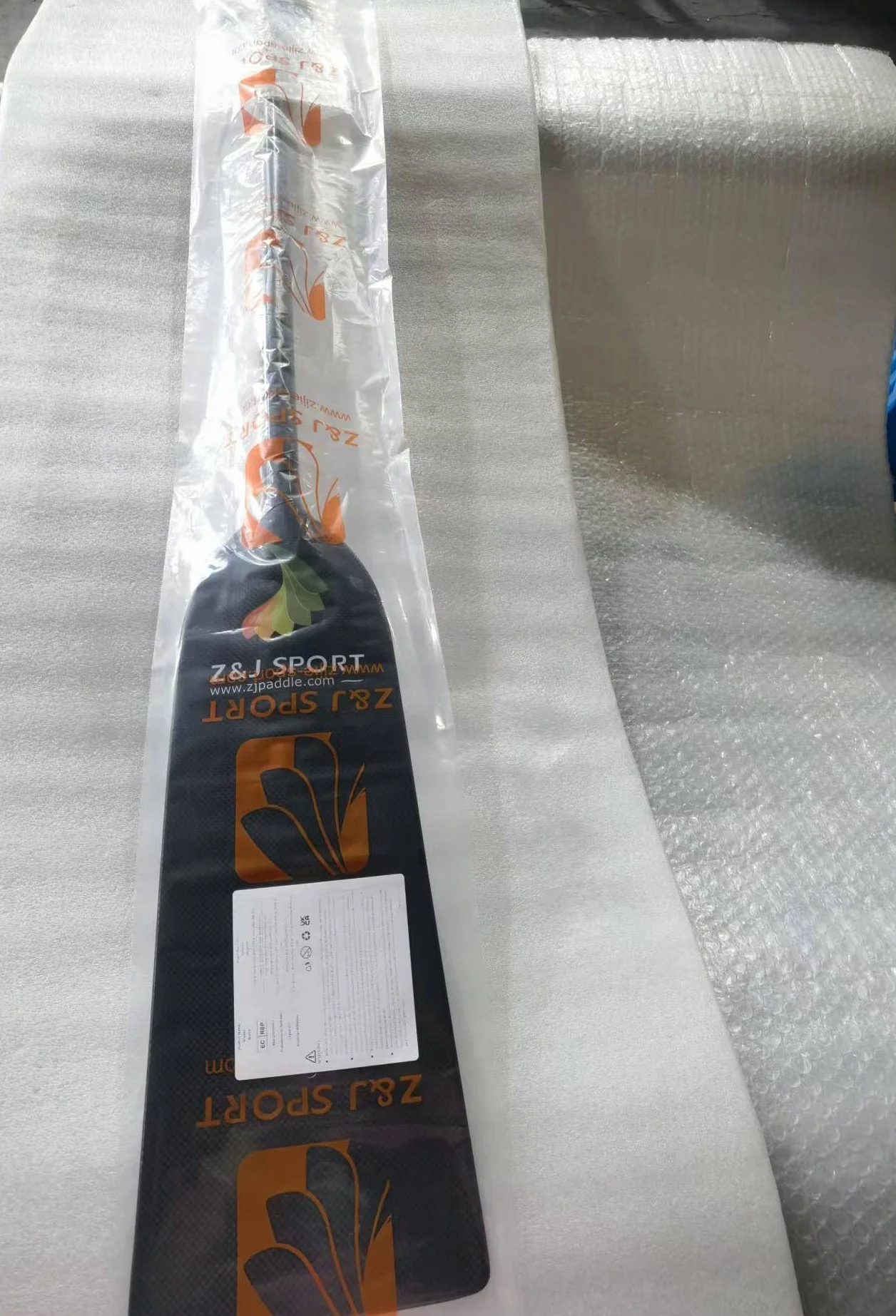 ZJ Sport Ajustable Fibra de Carbono Dragón Remos con Mango Ovalada