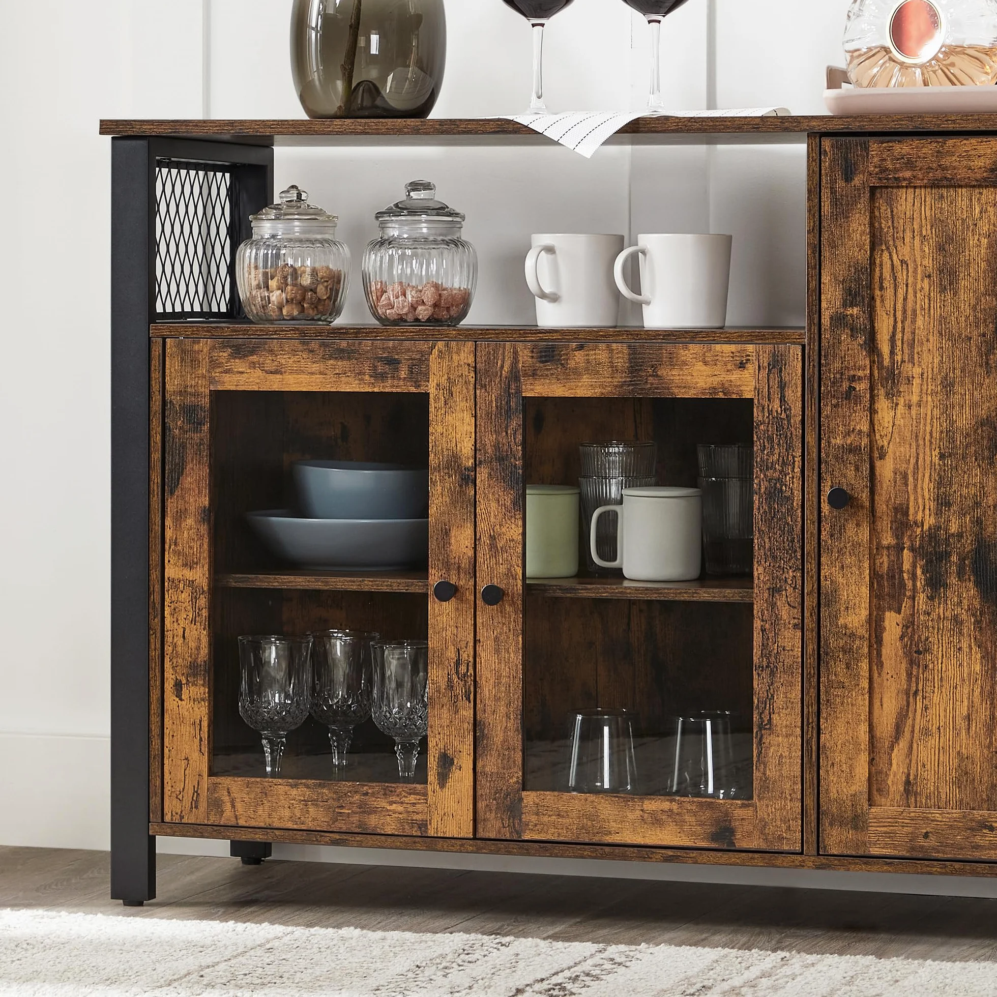VASAGLE Aparador, Armario de Cocina, Armario de Almacenaje, con 3 Puertas, para Salón, Cocina, Comedor, 33 x 110 x 75 cm, Estilo Casa de Campo, Marrón Rústico y Negro LSC096B01