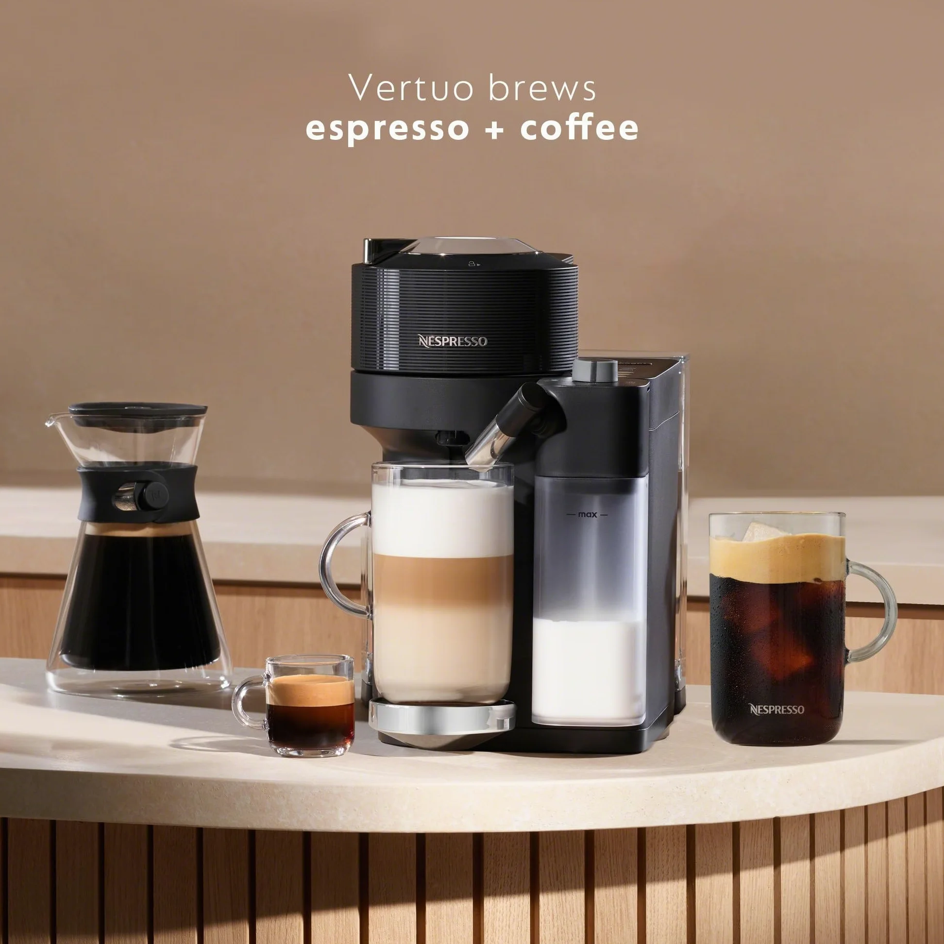 Nespresso Vertuo Lattissima - Cafetera y espresso de De'Longhi, negro mate y brillante