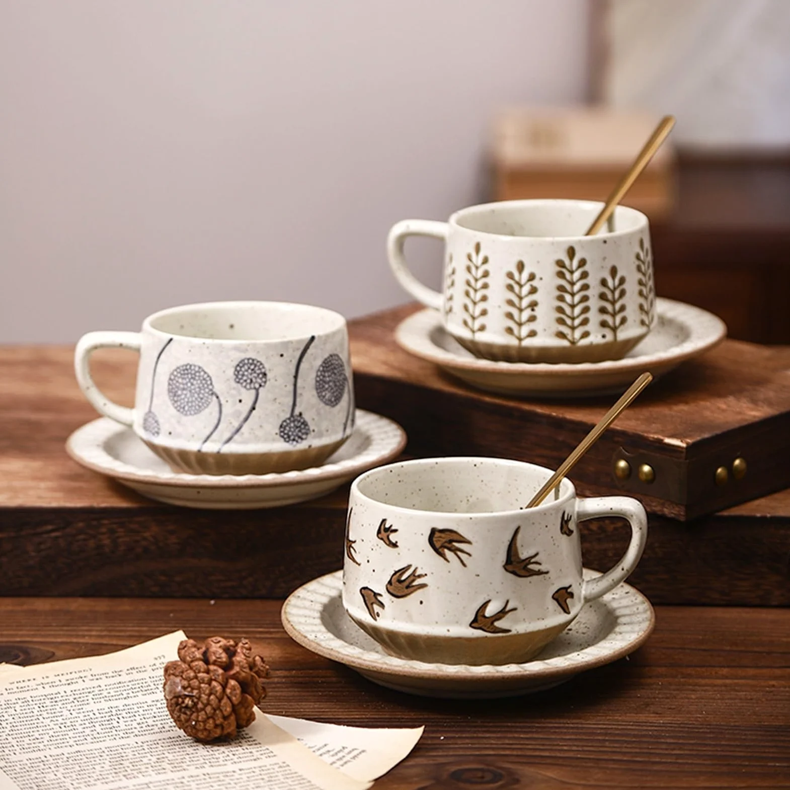 Tazas de cerámica Juego de taza café/té cerámica con diseño vintage hierba y flores, platillo cuchara, 300 ml Taza de café