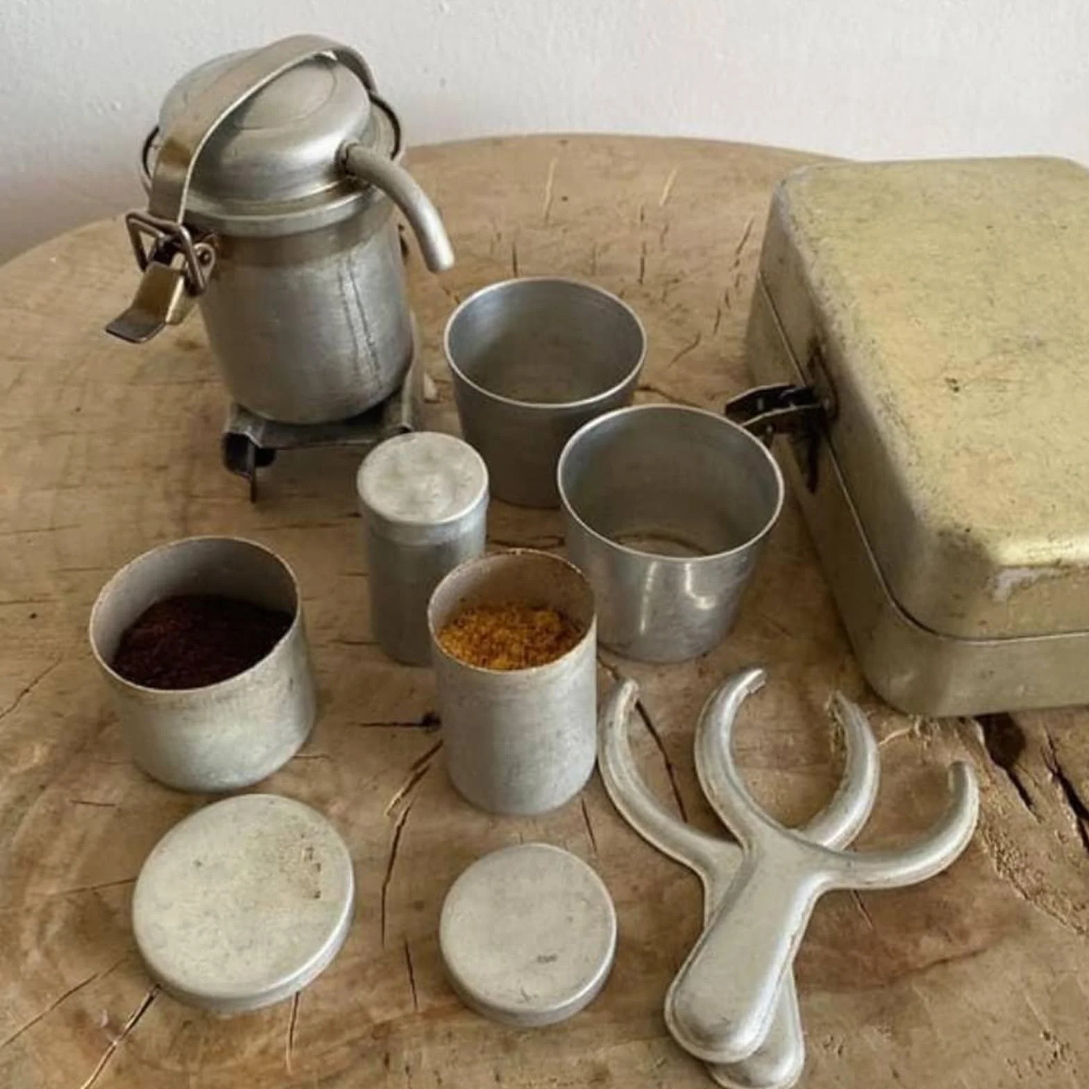 Kit de café para verter sobre café, paquete vintage para camping, 5.5 x 3.5 x 2.36 pulgadas, juego de preparación portátil con atractivo de adorno coleccionable, herramienta de preparación manual para