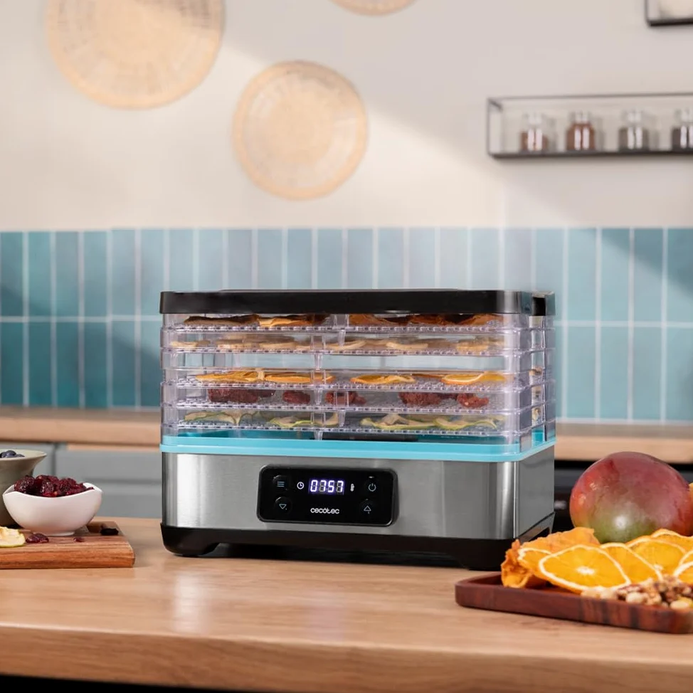 Cecotec Deshidratador de Alimentos VitaDry Pro. 300 W, Deshidratadora de Frutas con 5 Bandejas Altura Regulable, Pantalla Digital, Temporizador 30 min a 48 hs, Temperatura 35º-70º, Inox