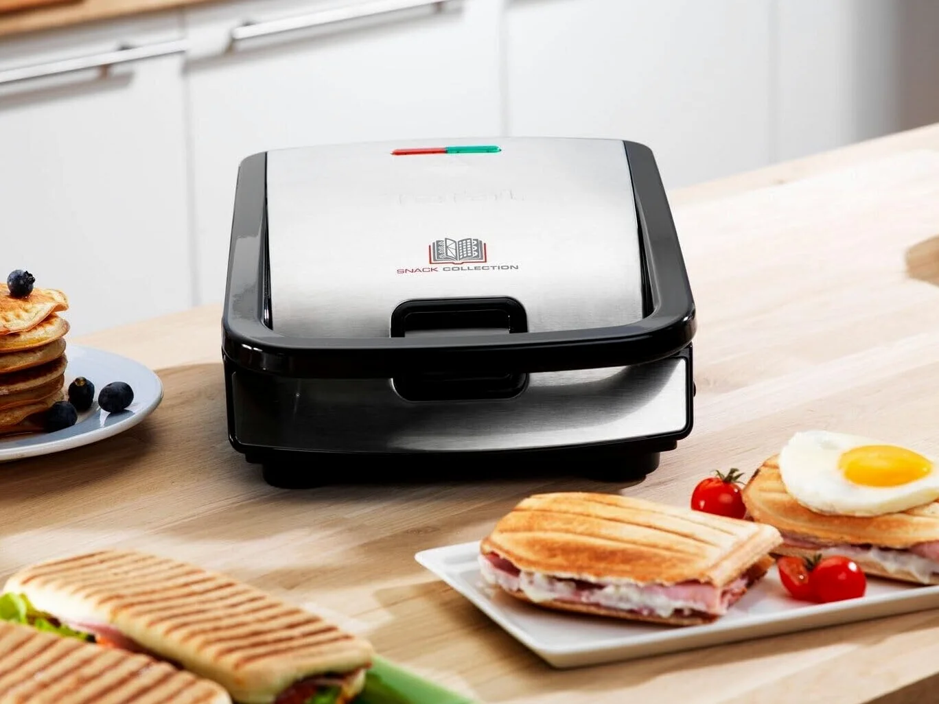 Tefal SW854D16 sandwich maker 700 W Black Stainless steel