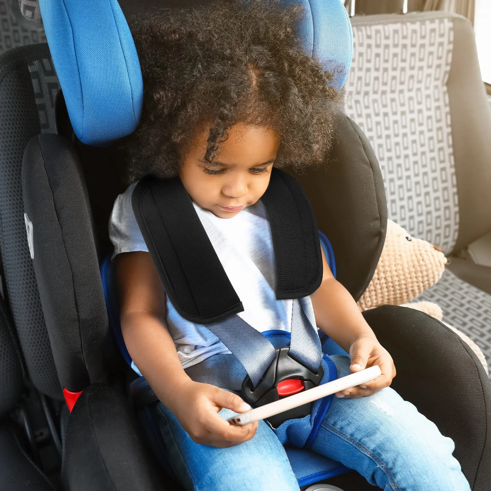 URAQT Almohadillas para Cinturón de Seguridad Niño, 2PCS Almohadillas Protectores de Coche Hombro, Suave y Transpirable Hombro Cinturón de Seguridad, Protector Cinturon Coche para Infantil (Negro)