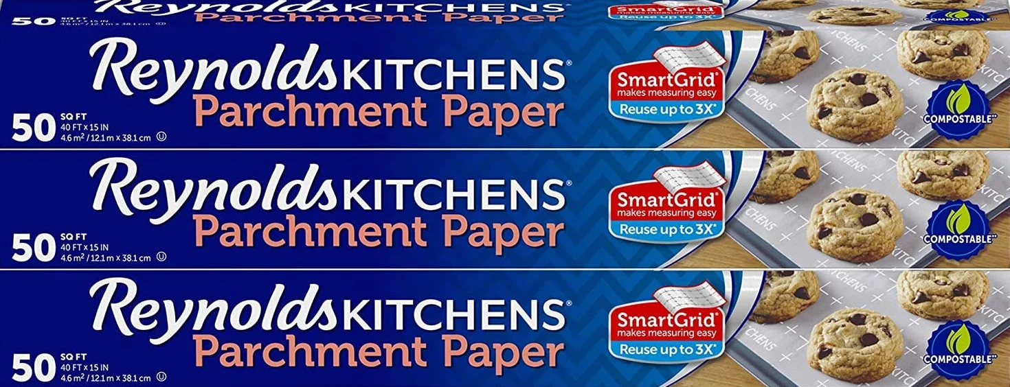 Reynolds Kitchens - Rollo de papel pergamino con SmartGrid – 3 cajas de 50 pies cuadrados (150 pies cuadrados) (paquete económico)