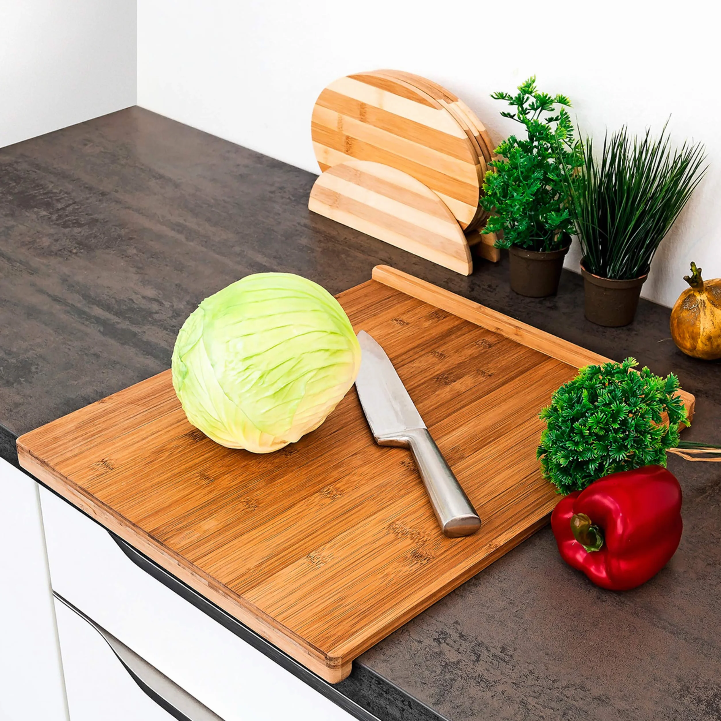 Relaxdays Tabla de Cortar bambú, 2,5 x 38 x 45 cm, Bandeja Corte Carne, Borde Elevado Doble, Reversible, Marrón Natural
