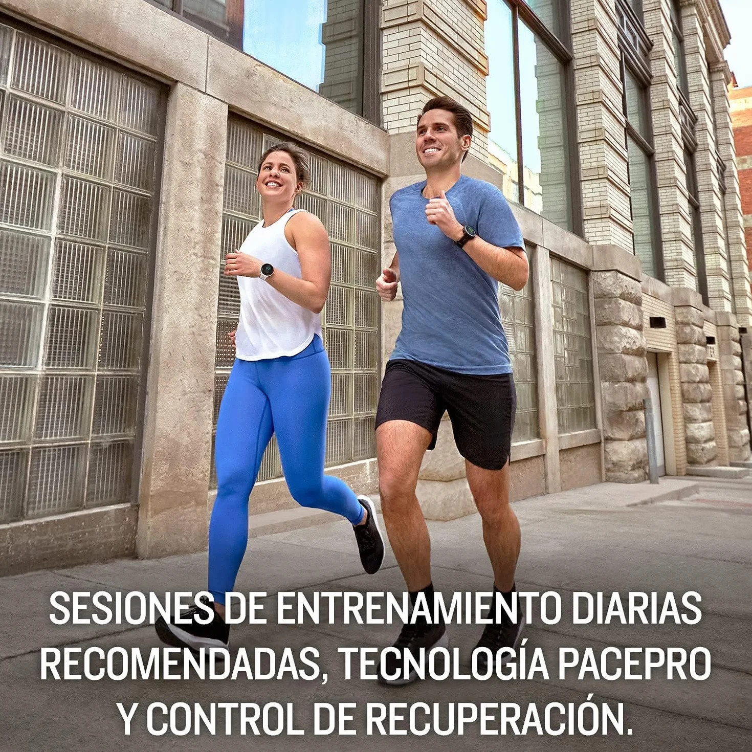 Garmin Forerunner 55 Reloj Inteligente para Running con GPS, Planes de Entrenamiento, Seguimiento del Bienestar, Blanco