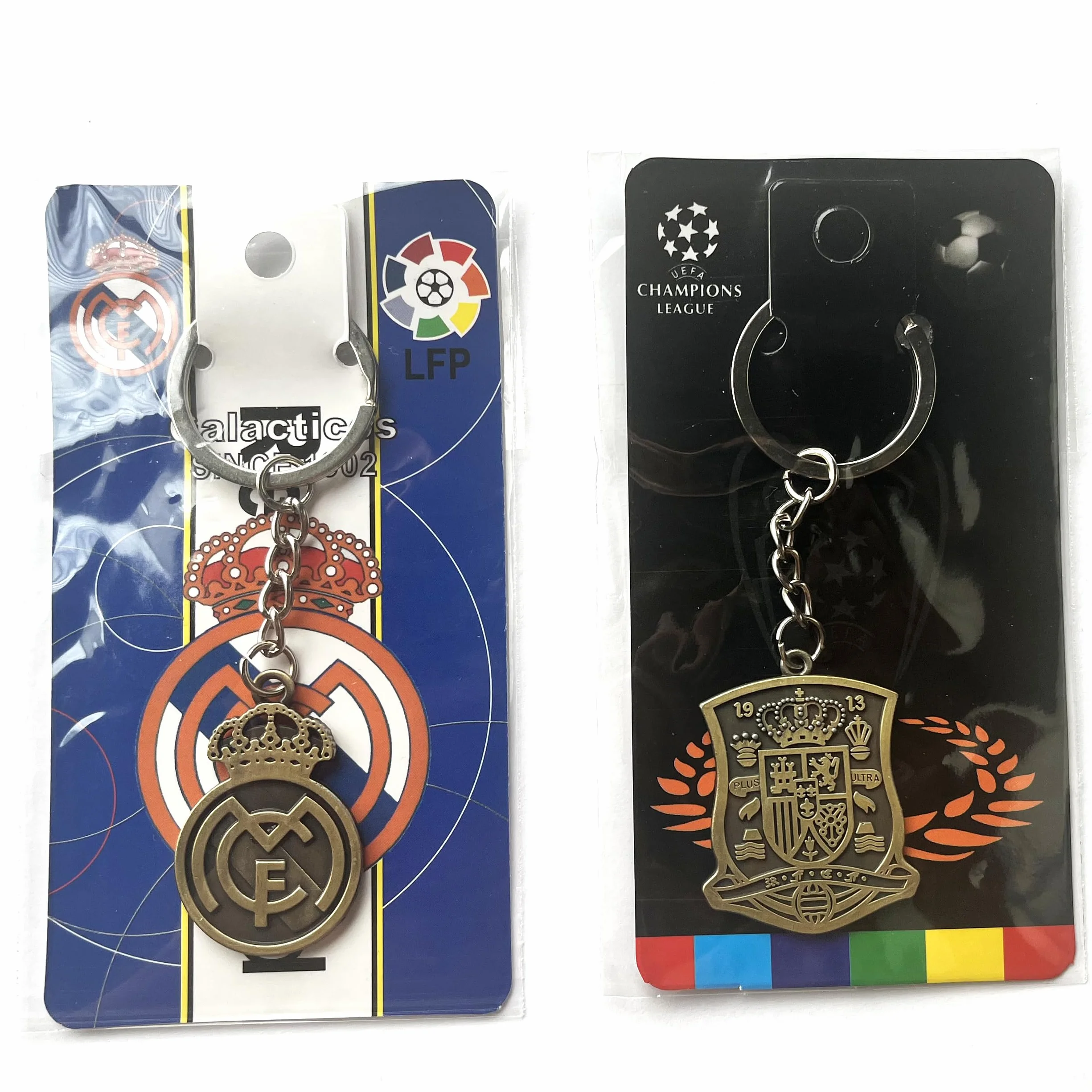 Pack 2 Llavero Real Madrid España Dorados Metálicos para Aficionados del Fútbol Regalo Hombre Mujer
