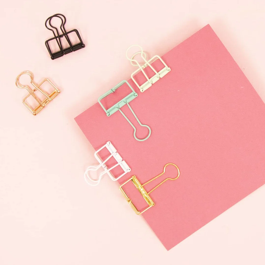 Craftelier - Set de 6 Pinzas Metálicas con 3 Tamaños y 3 Diseños Distintos | Sujeción para Materiales de Scrapbooking y Manualidades | Dimensiones Aprox. 1 x 5,5 cm, 3 x 4 cm, 3 x 3 cm - Negro