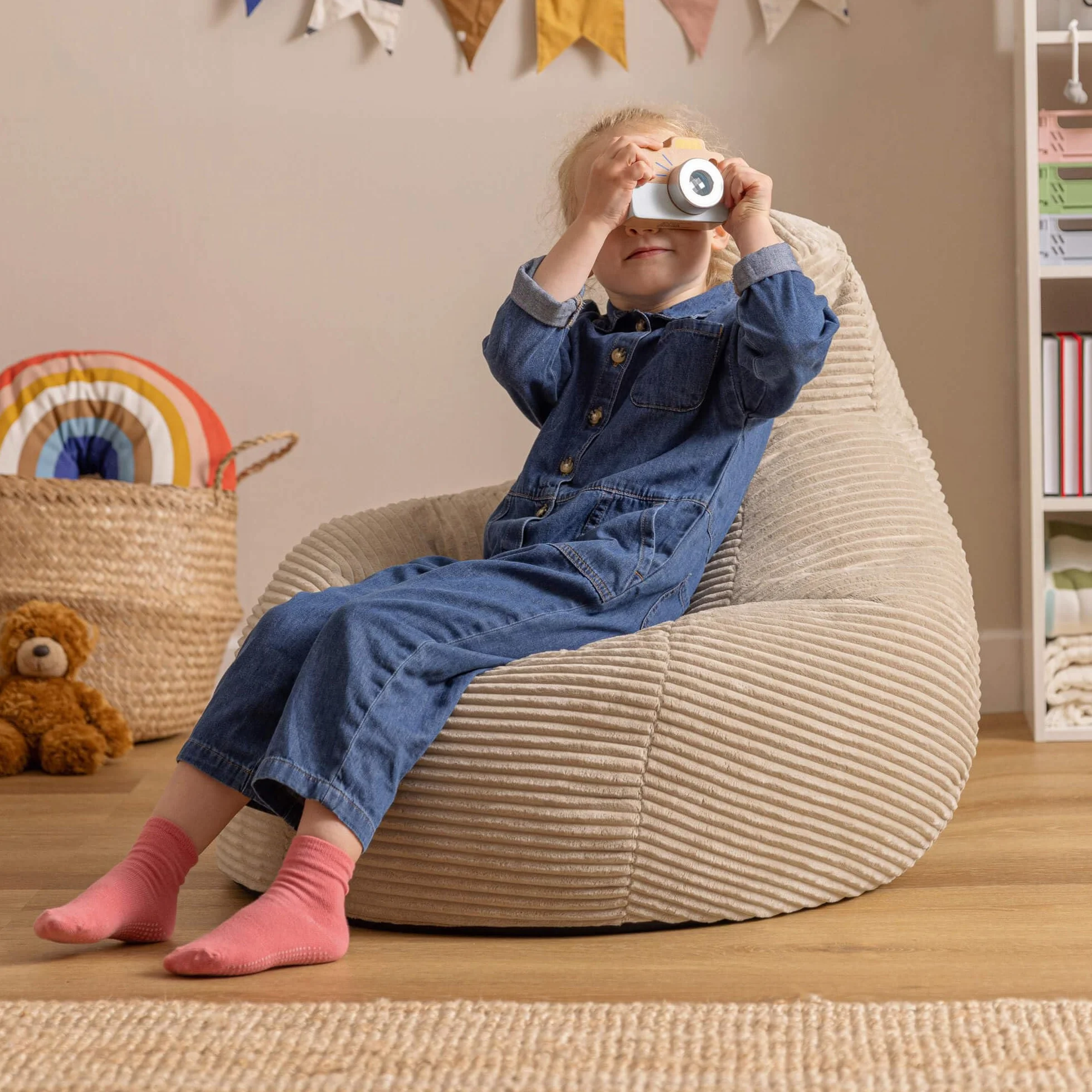 Icon Dalton Puff Infantil, Suaves y Cómodos Tela de Pana, Puff con Relleno Includio, Sillas Infantiles, Sillon Niños Infantil para Decoracion Habitacion Niña o Niño, Piedra Beige