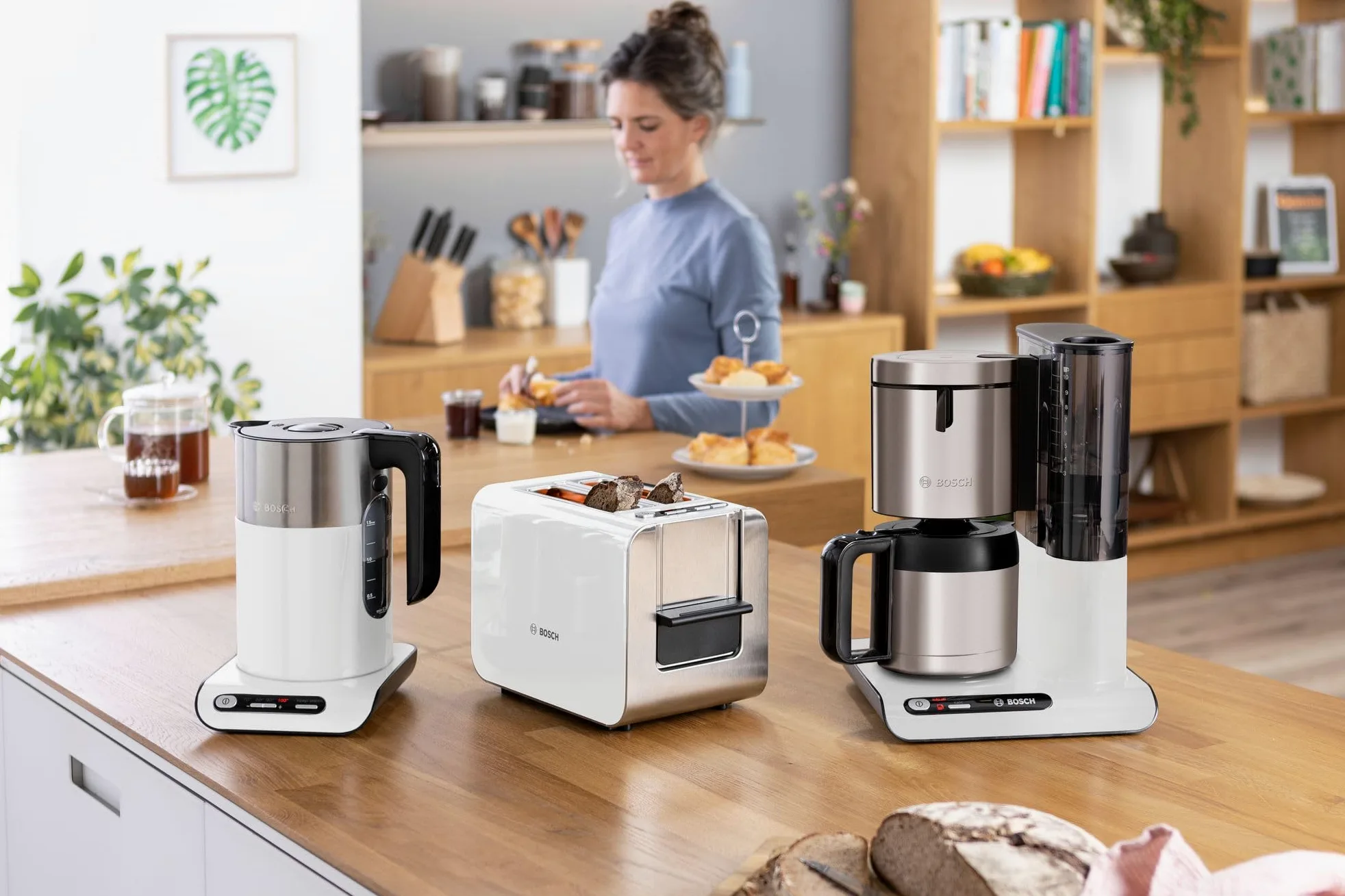 Bosch - Hervidor Styline, 4 temperaturas, Función KeepWarm, Blanco, TWK8611P