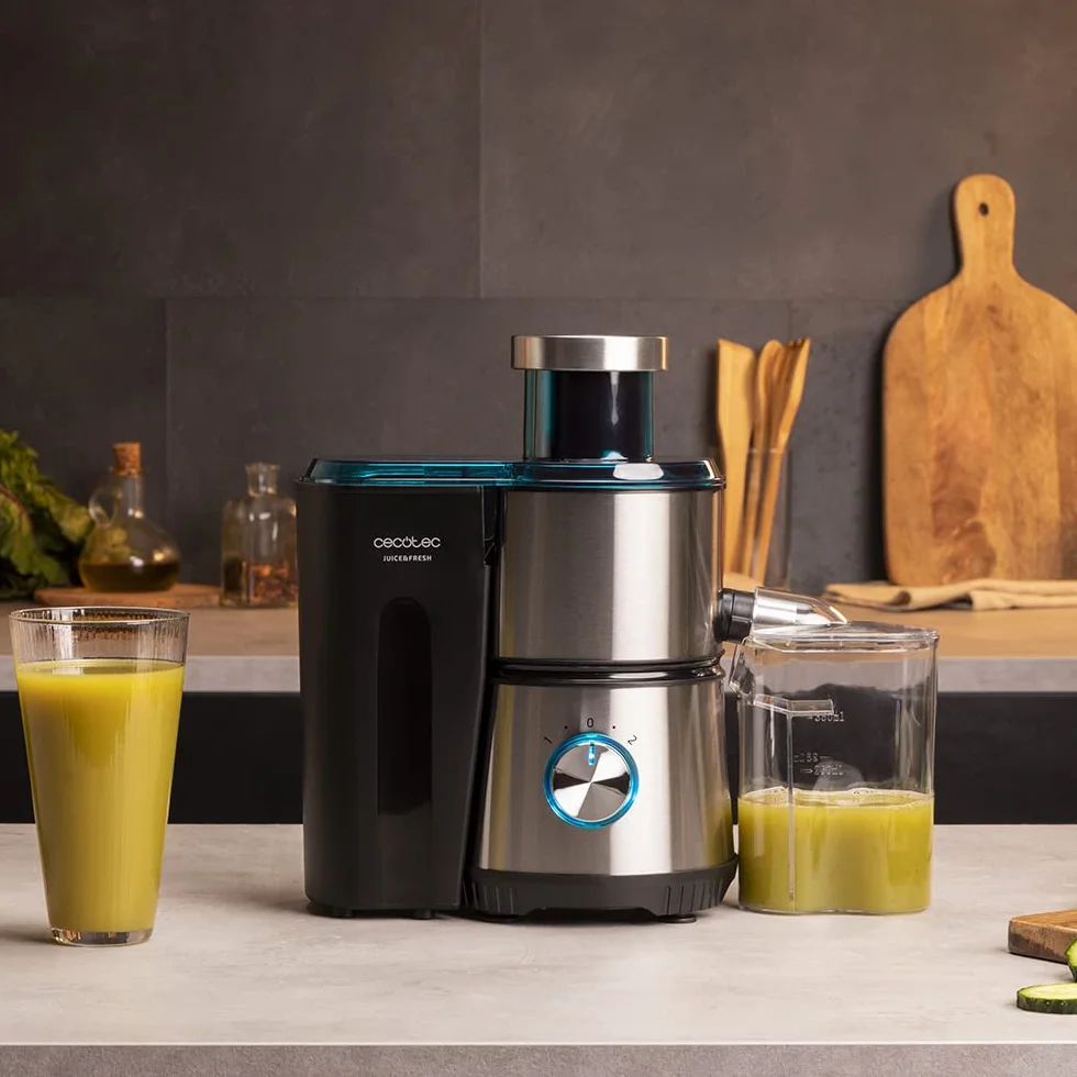 Cecotec Licuadora Orbital Juice&Fresh 400 Titan Black. 400 W, 20000 RPM de Velocidad, Tamaño Compacto, 2 Velocidades, Disco con Recubrimiento de Titanio Negro, Sistema antigoteo, Jarra 350 ml