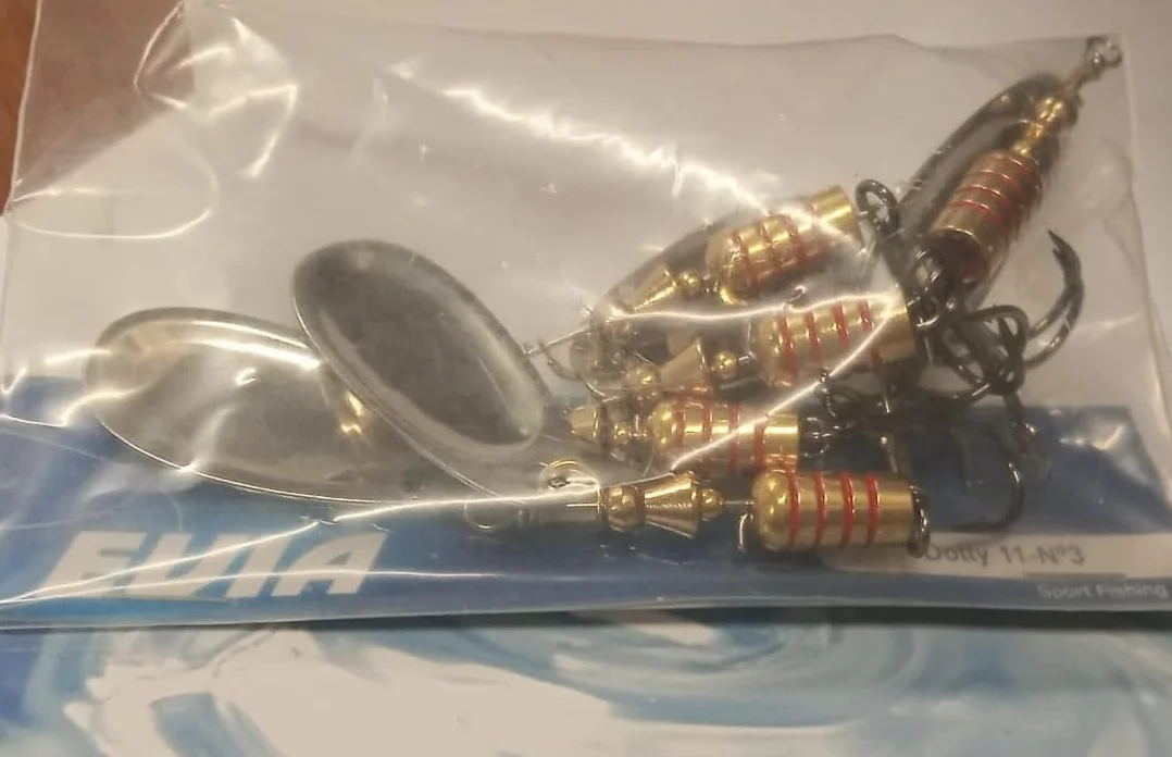 Pack 5 Cucharillas de Pesca Giratorias Modelo Dotty 11 - 7g Plata con Puntos Azules - Señuelos para Trucha, Perca y Lucio