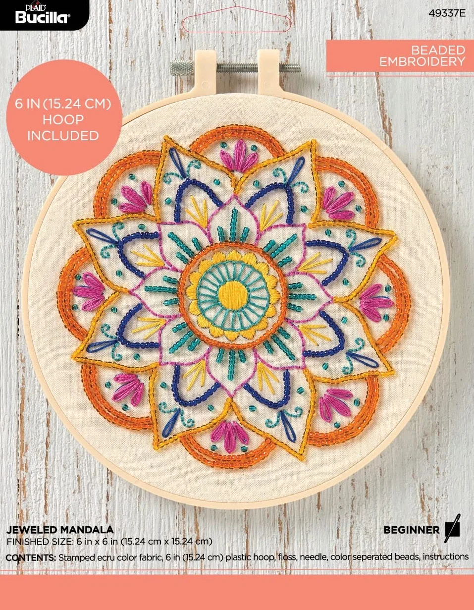 Bucilla, Kit de cuentas con diseño de mandala, para manualidades y manualidades, incluye tela estampada, aro de 6 pulgadas, hilo de bordar, aguja e instrucciones (idioma español no garantizado)