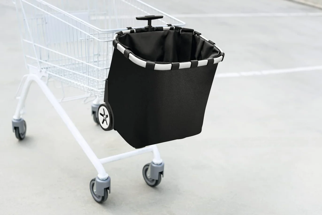 reisenthel carrycruiser - Carro de la Compra de Dos Ruedas portátil con Correa Ajustable para Hombro, Estructura Estable de Aluminio, Material Resistente al Agua, en Negro