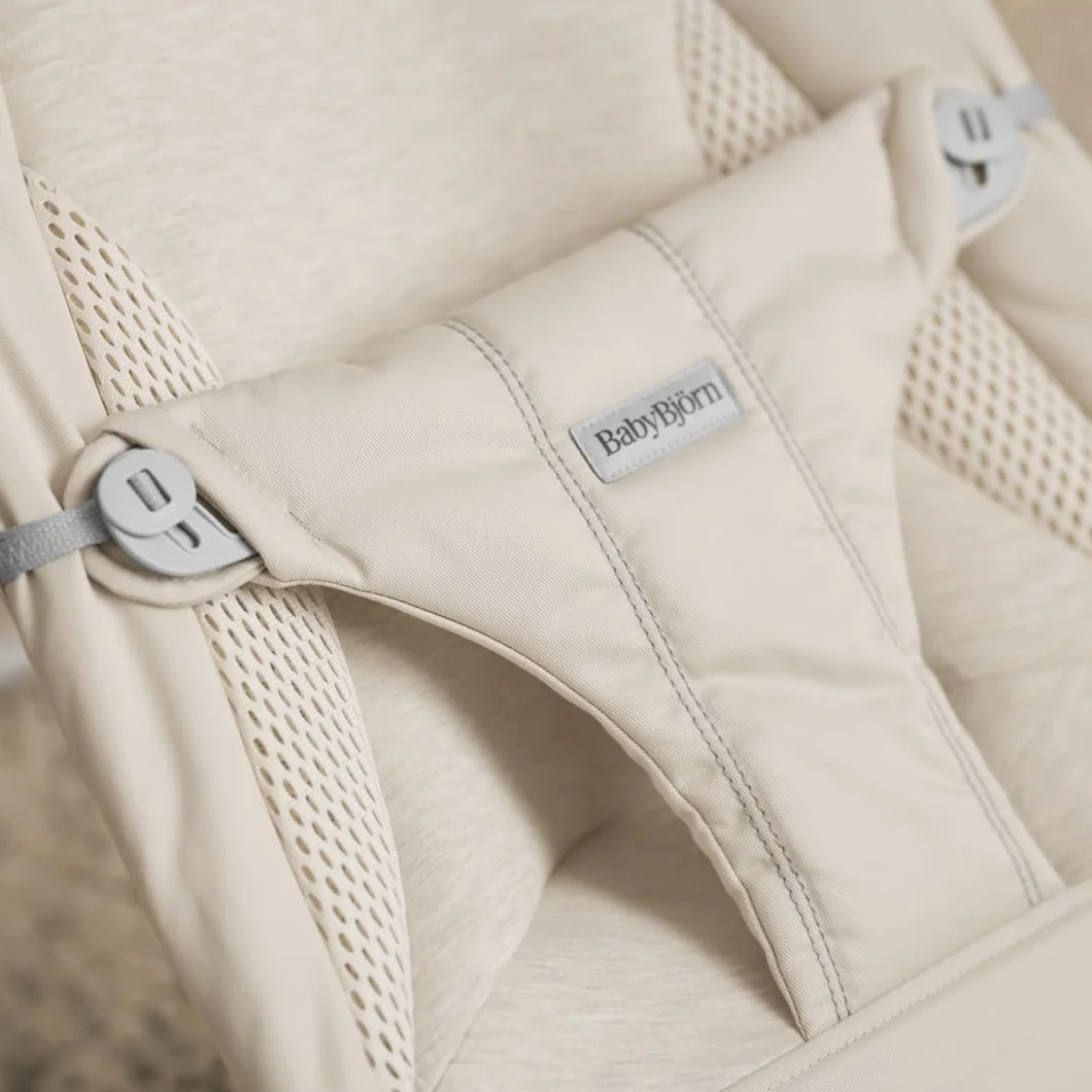 BabyBjörn Hamaca Balance Soft, Tri-Fabric, Beige Claro