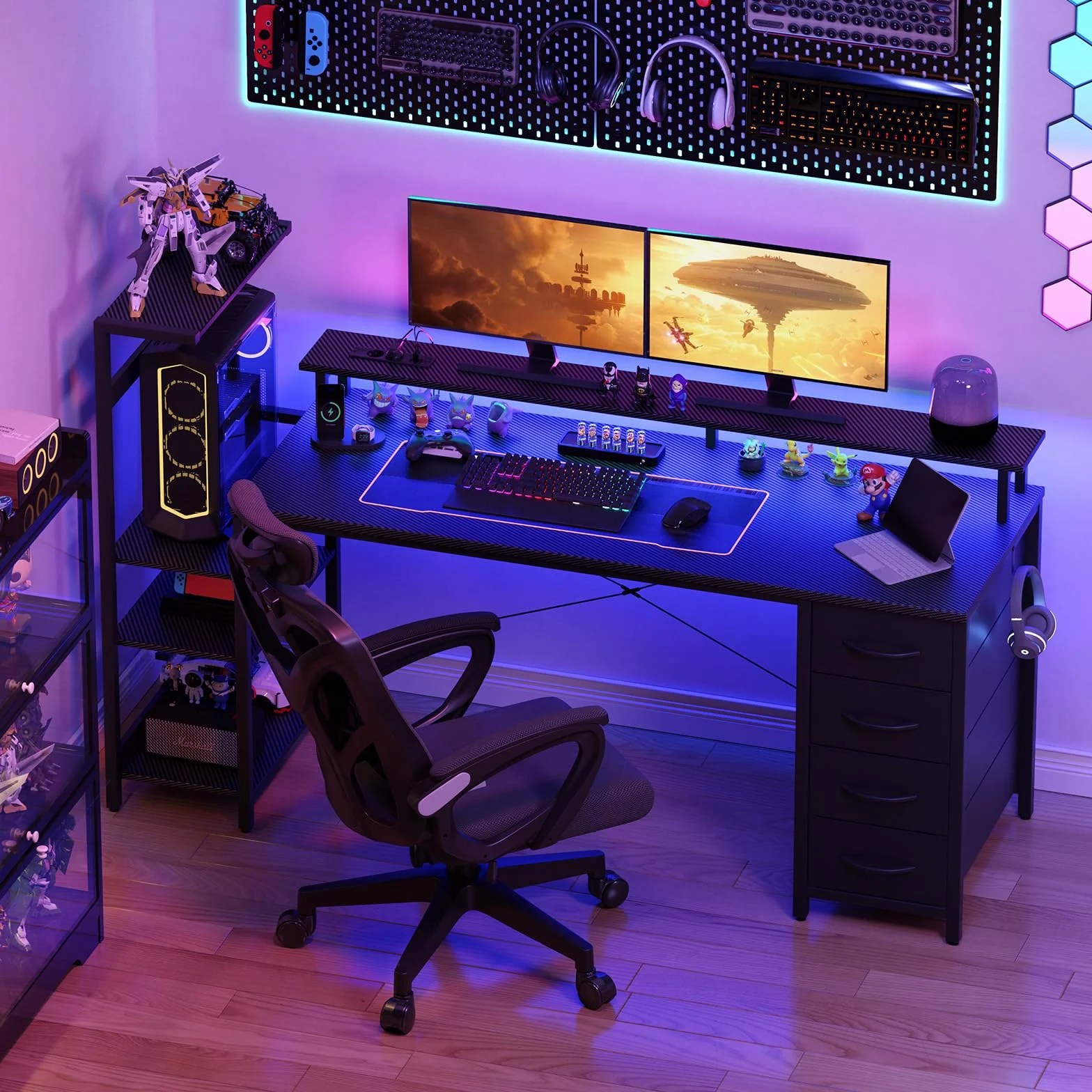 YOUDENOVA Escritorio para Gaming 150 * 50cm, Mesa de Juegos con iluminación LED y tomacorriente, Mesa de Ordenador con cajones, Fibra de Carbono Negro