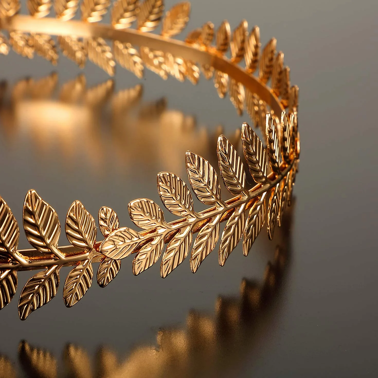 Cindeer 3 Piezas Diadema Romana Corona de Laurel Corona de Hojas Doradas Tocado de Diosa Griega para Mujeres Hombres Accesorios para Fiestas Bodas