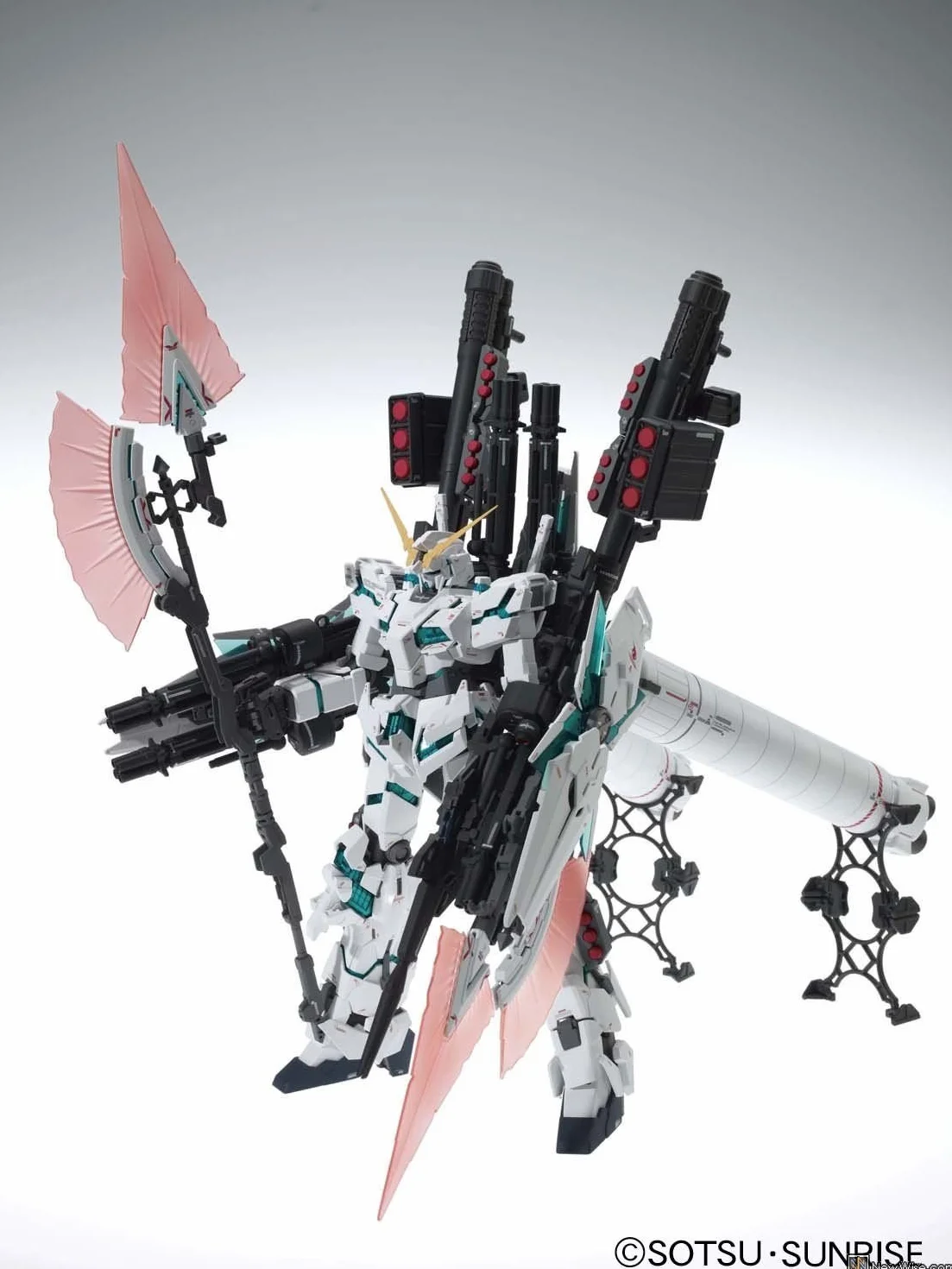 Bandai RX-0 Full Armor Unicorn Gundam Ver.Ka 1/100 Master Grade