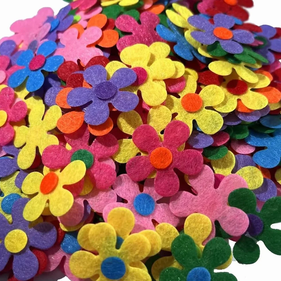 MSLSOZ 150 pétalos de fieltro, flores de fieltro coloridas, flores de cinco y ocho pétalos y mini flores, con 200 nanotapes de doble cara de 8 mm, adecuados para manualidades hechas a mano y