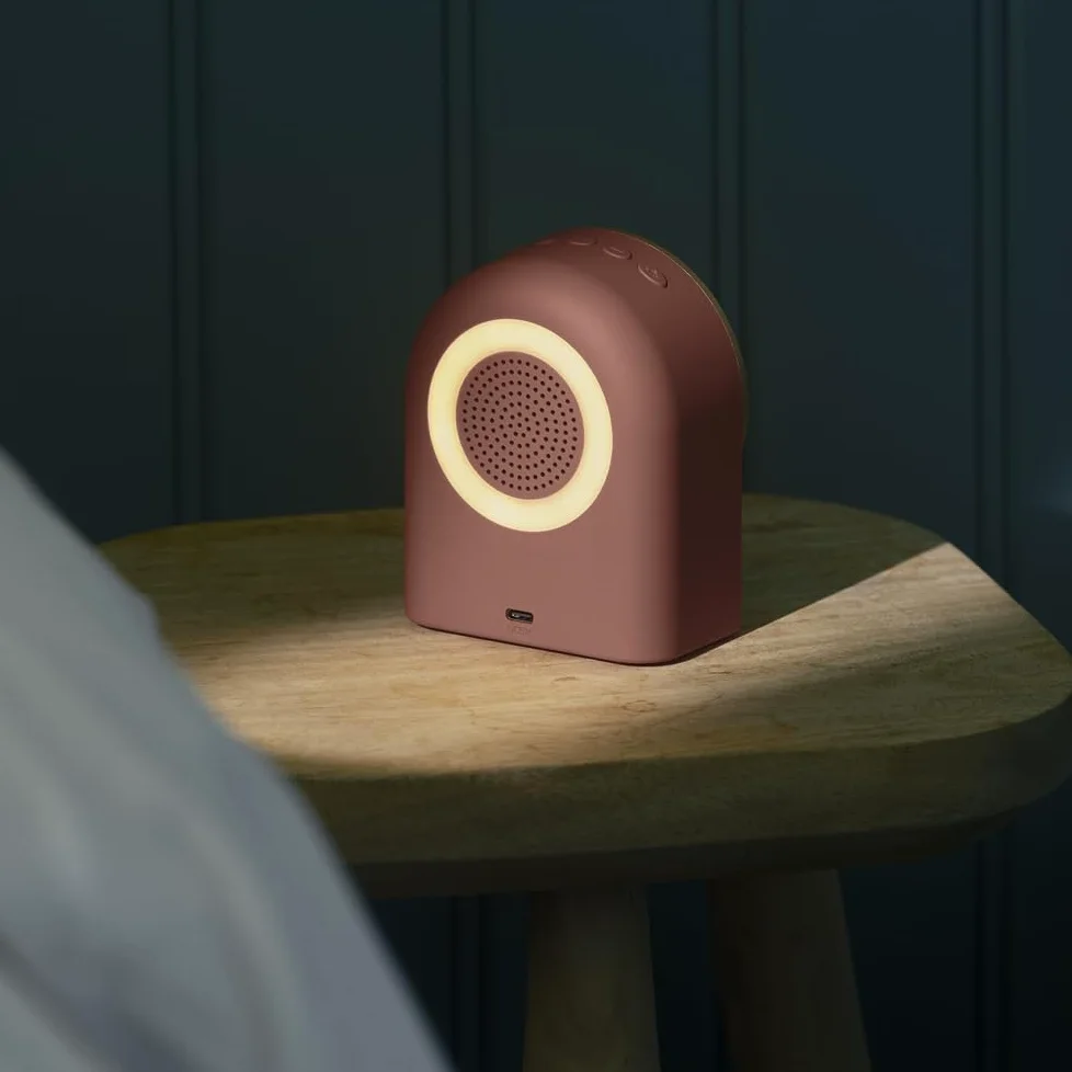 Kreafunk - Despertador luminoso Bluetooth Ivy - Altavoz inalámbrico impermeable, luz progresiva, 6 sonidos, LED ajustable, batería de larga duración, USB-C, Terracota