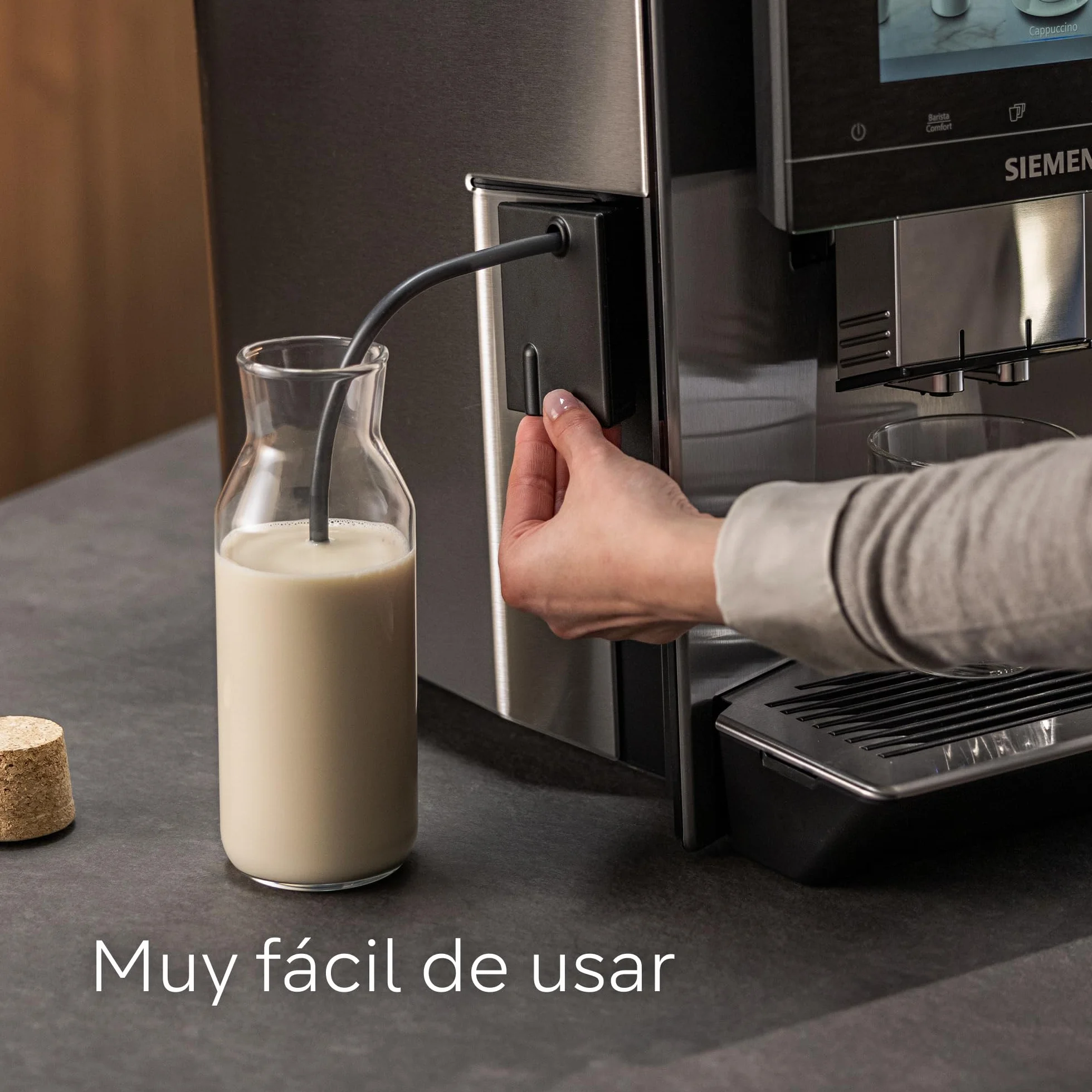 SIEMENS - Adaptador de leche, para utilizar con depósito de leche externo, especial para cafeteras EQ700 integral, EQ900 y EQ.9 plus, negro, apto para lavavajillas, TZ70001