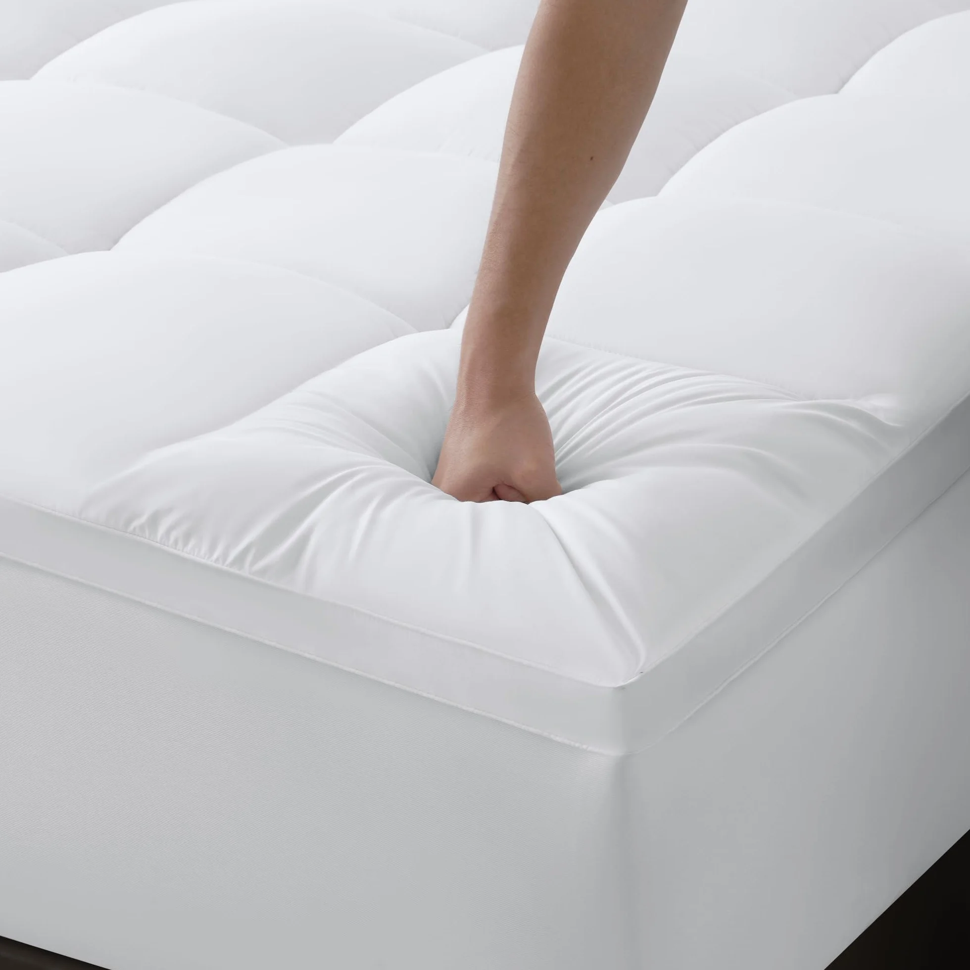 DUANDUAN Sobrecolchón 135 x 190 cm - Cubrecolchón Suave con Relleno de Microfibra de 900 g/m² - Funda de colchón para colchones de 10-30 cm - Lavable a máquina