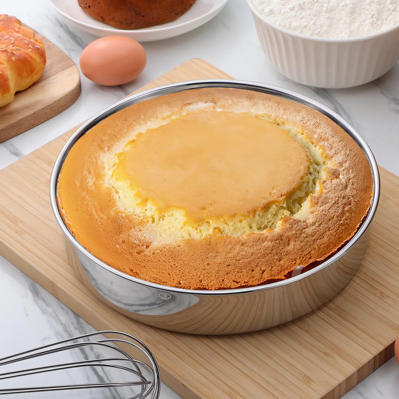 Angoily Juego de 2 Moldes Redondos para Pasteles de Acero Inoxidable 24 CM sin Borde Orejas Bandejas para Hornear y Servir Resistentes a Altas Temperaturas Aptos para Cocina al Vapor